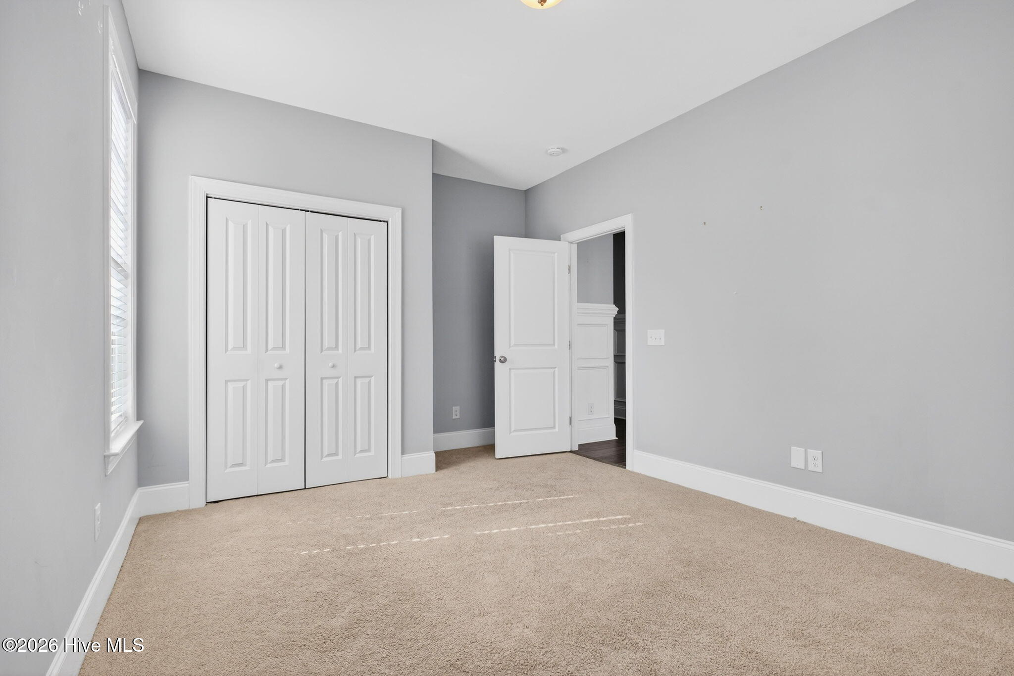 100563252 | Photo 33