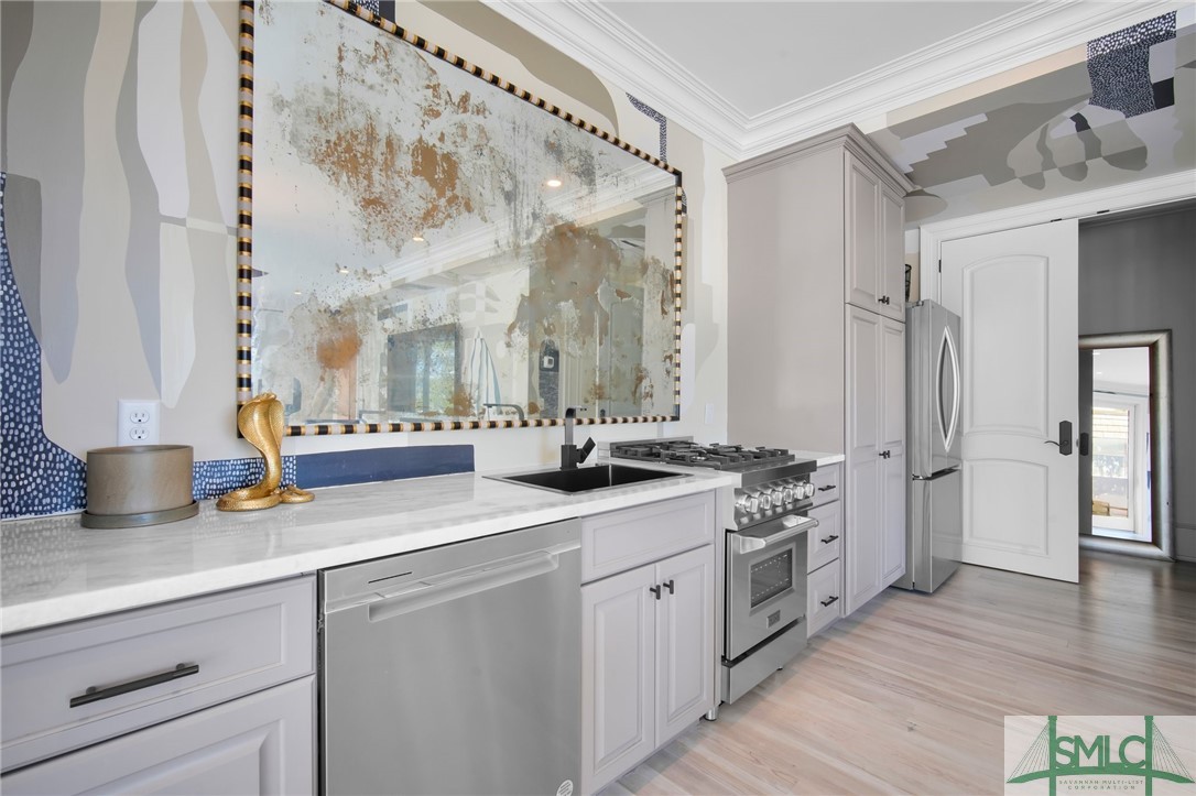 160 Oatland Island Road, #B, Savannah, GA 31410 Listing Photo  13