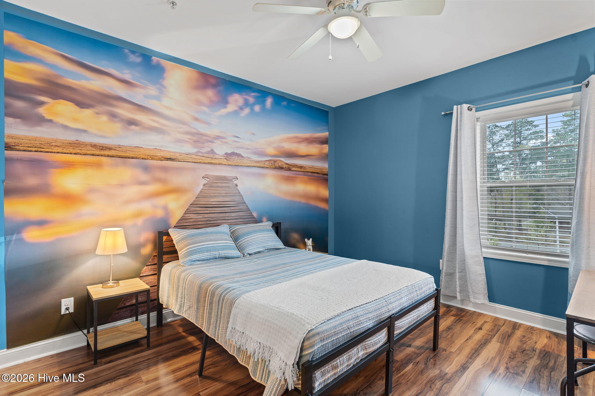 100562756 | Photo 24