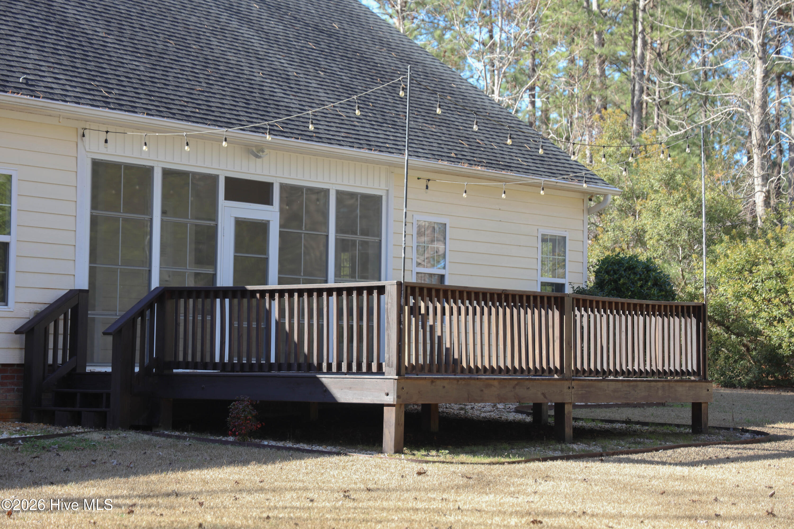 100564868 | Photo 53