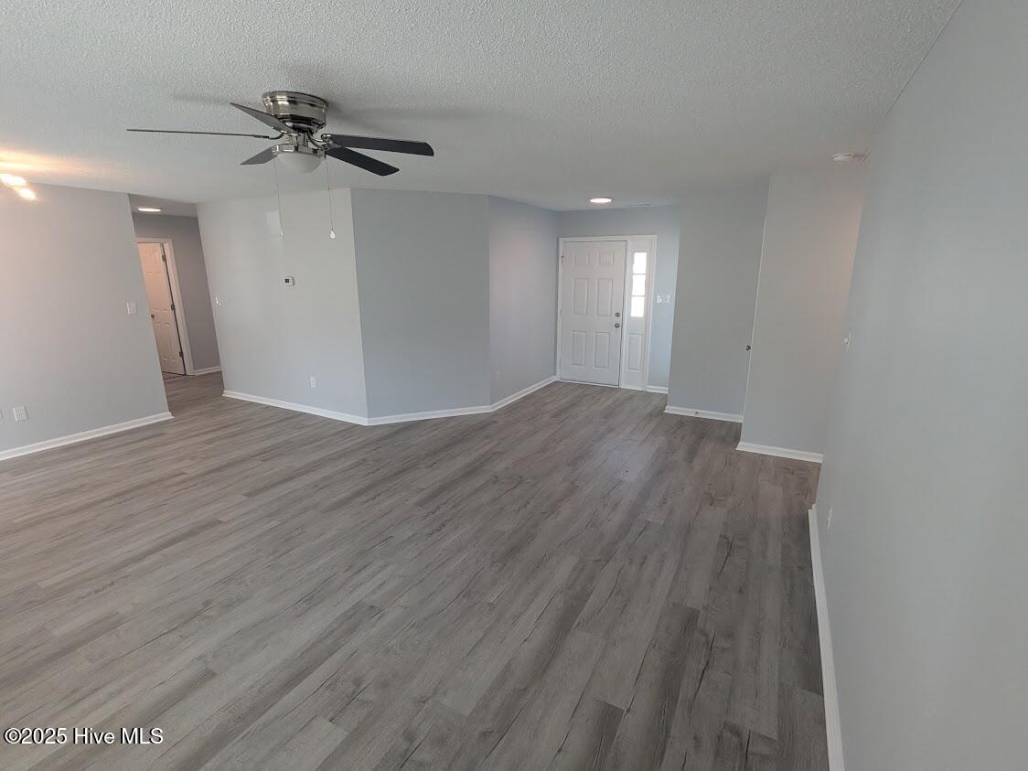 2465 Saddleridge Drive, Midway Park, NC 28544 – photo 5: Living