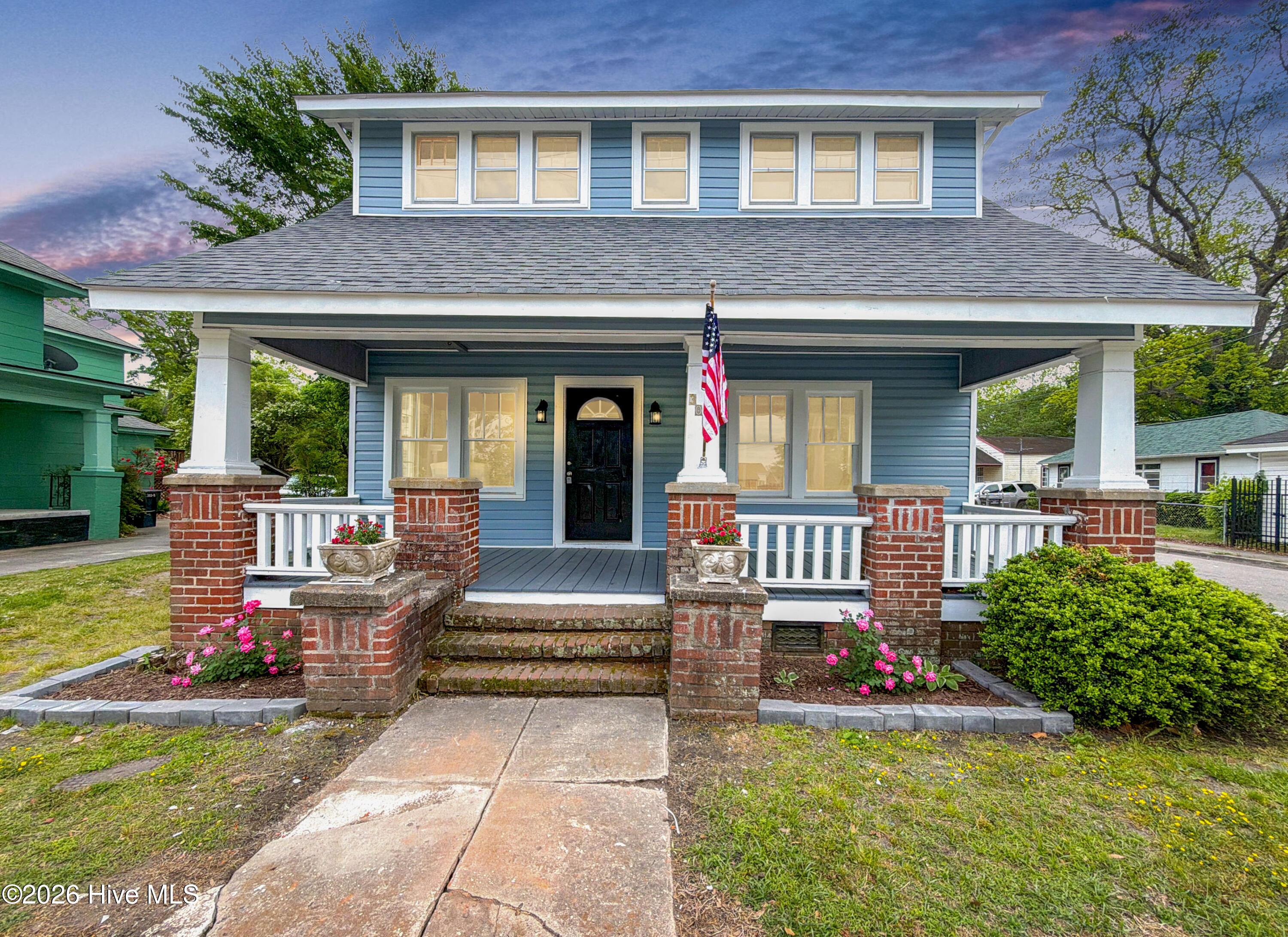 Featured listings Featured listings