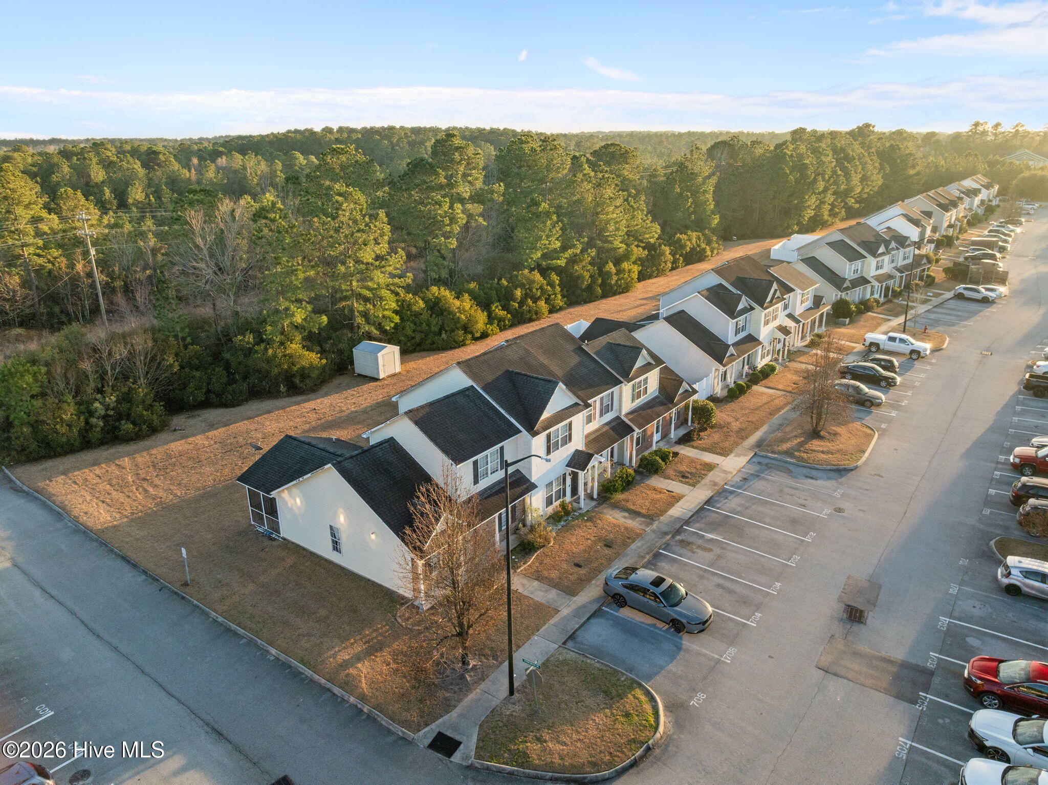 100548388 | Photo 20