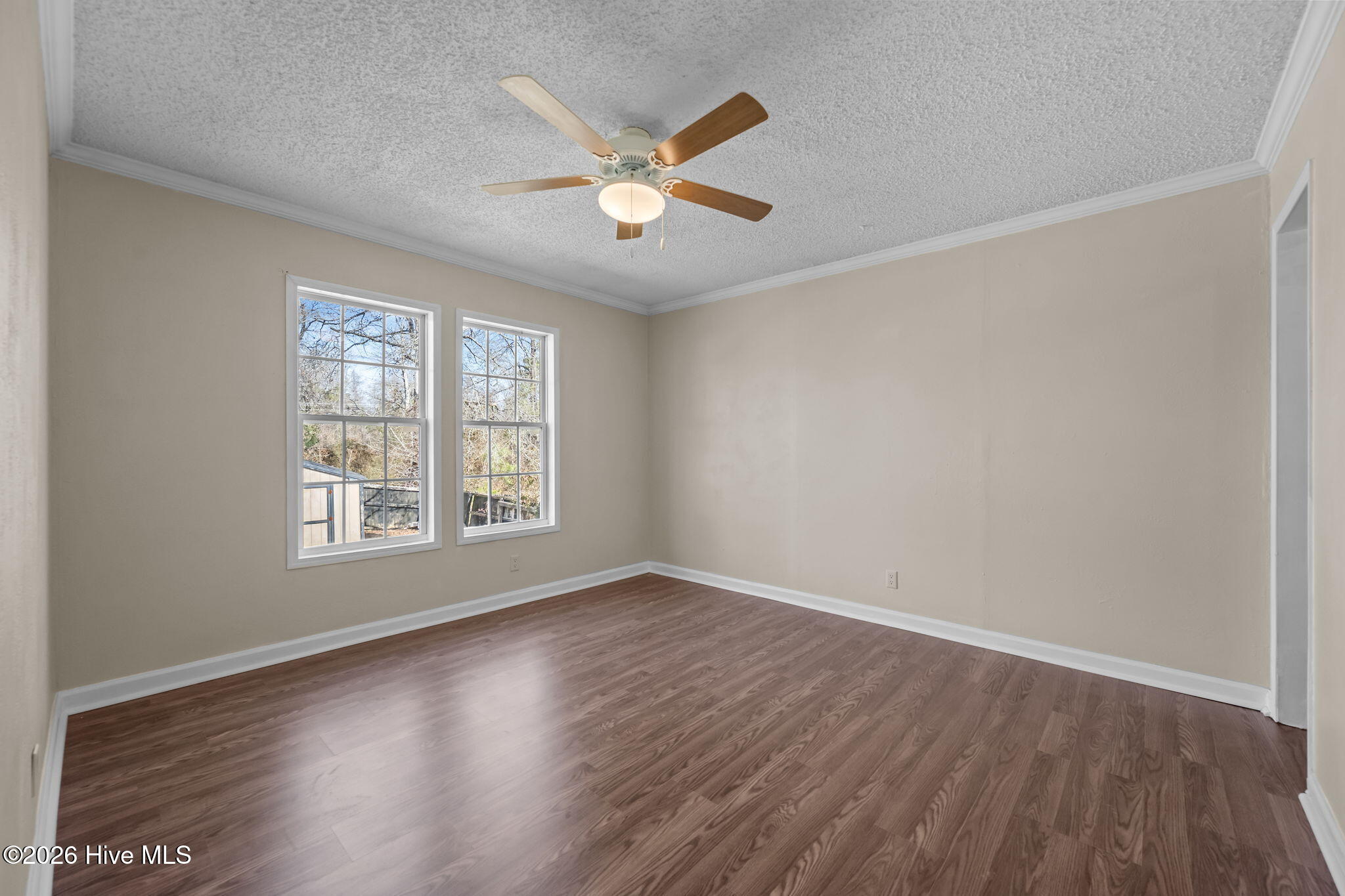 100555168 | Photo 27