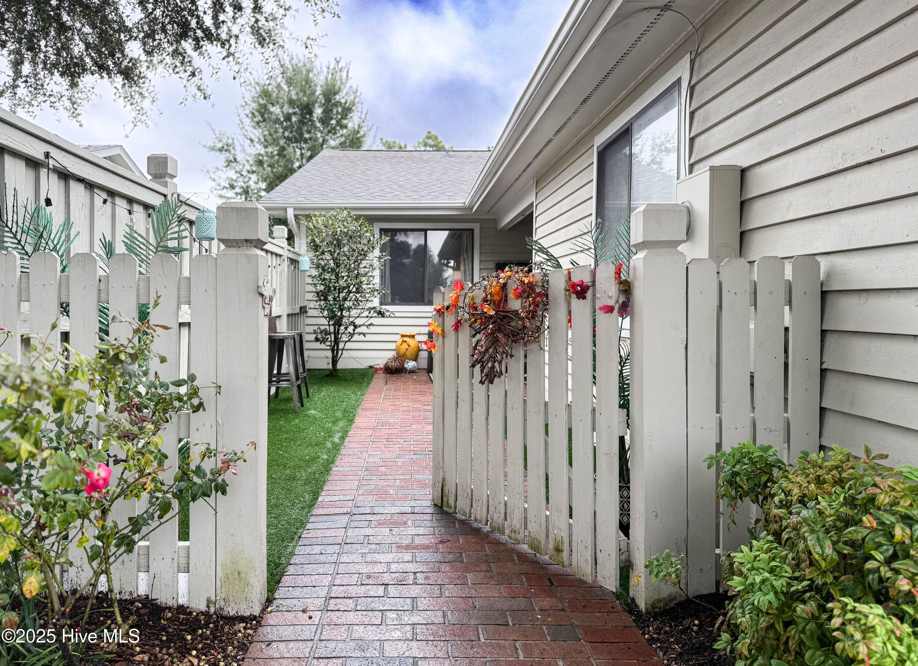 Photo Sep 27 2025, 11 54 01 AM