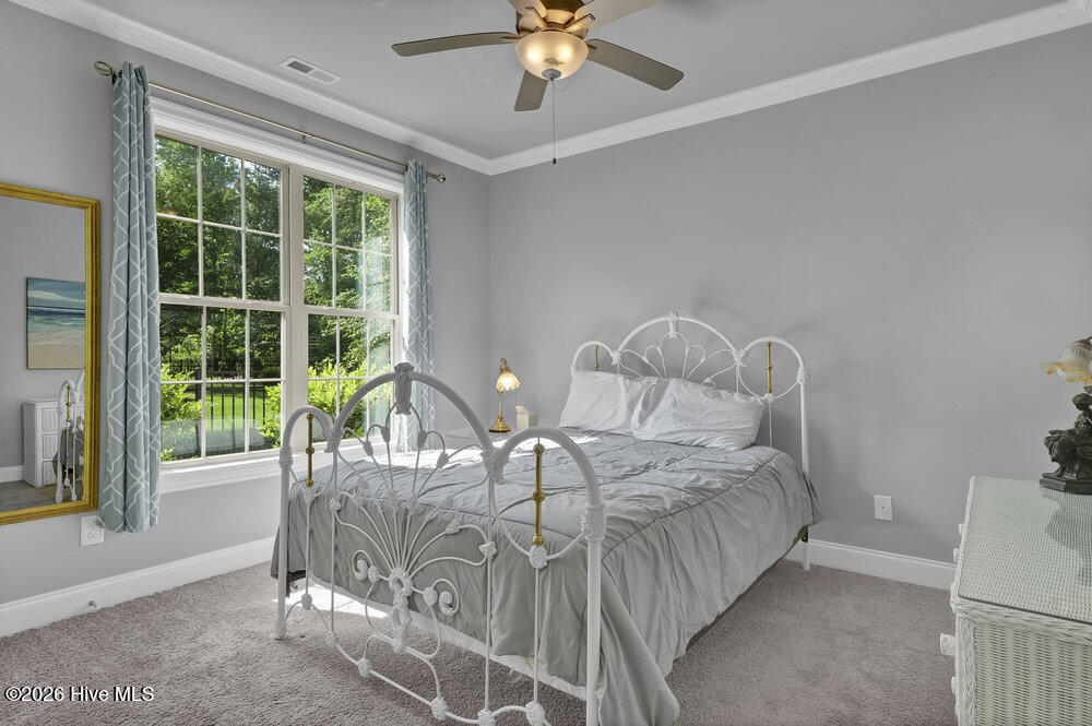 100547594 | Photo 20