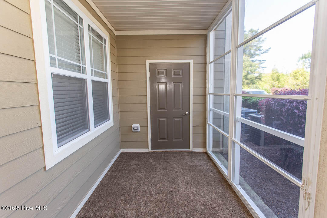 100507246 | Photo 24