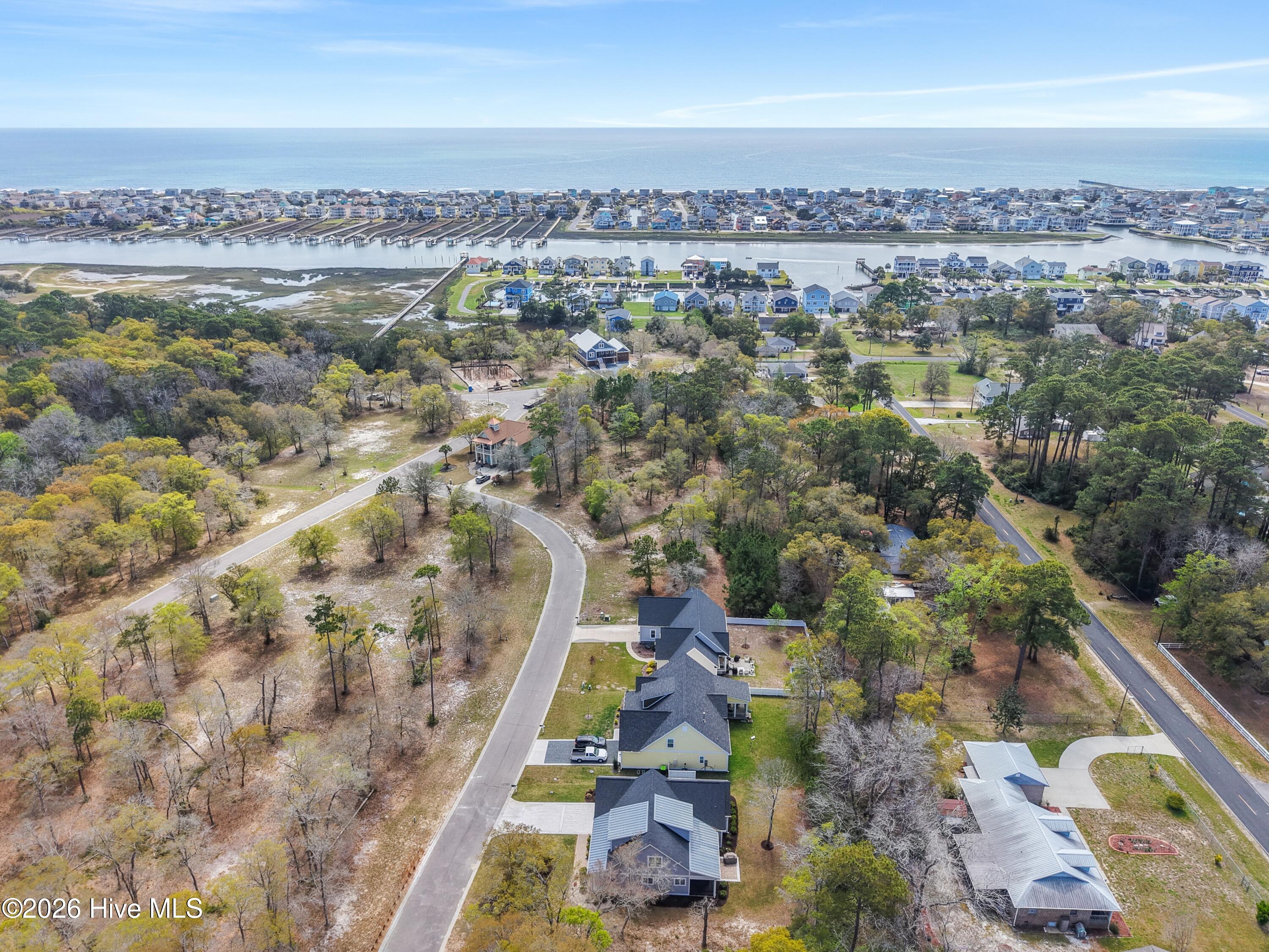 100565017 | Photo 61