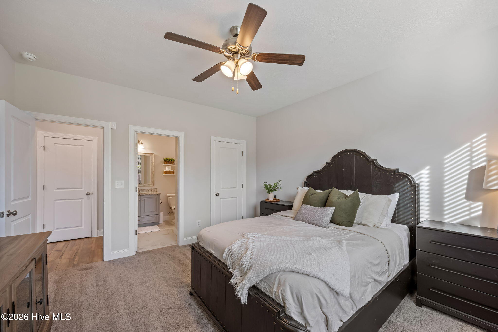 30-web-or-mls-235 Prominence Drive-26