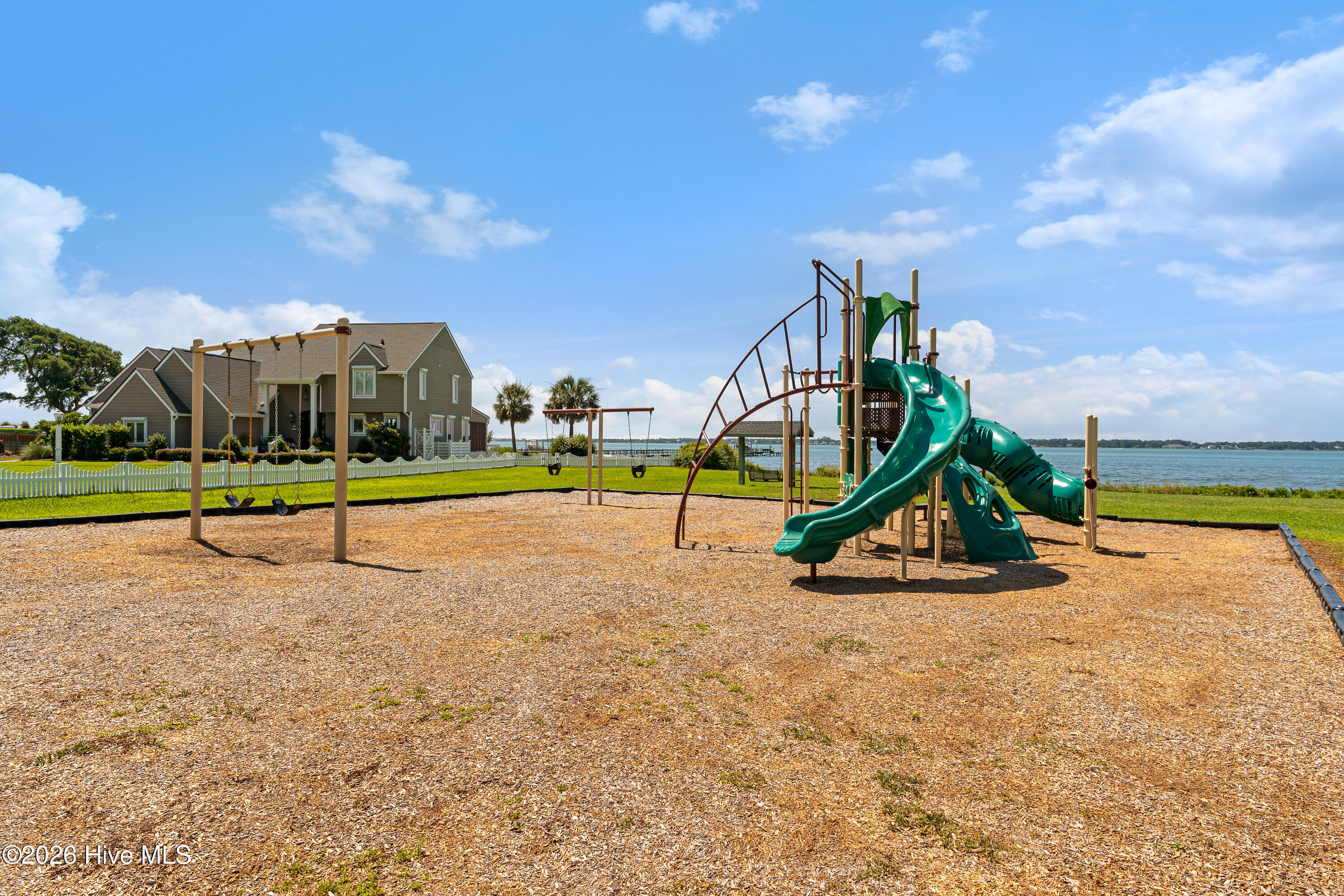 5010 Midyette Avenue,Morehead City