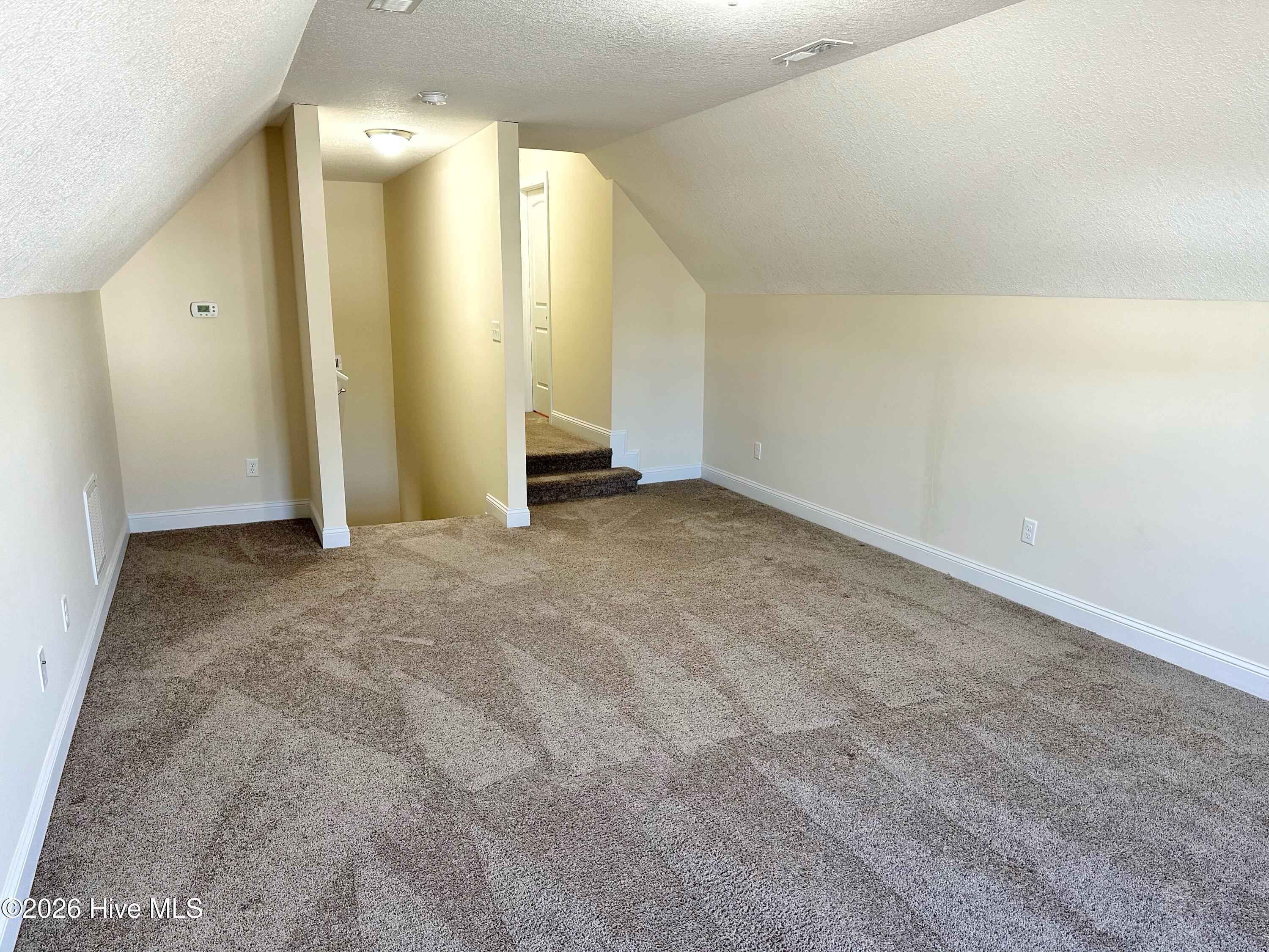 100550134 | Photo 44