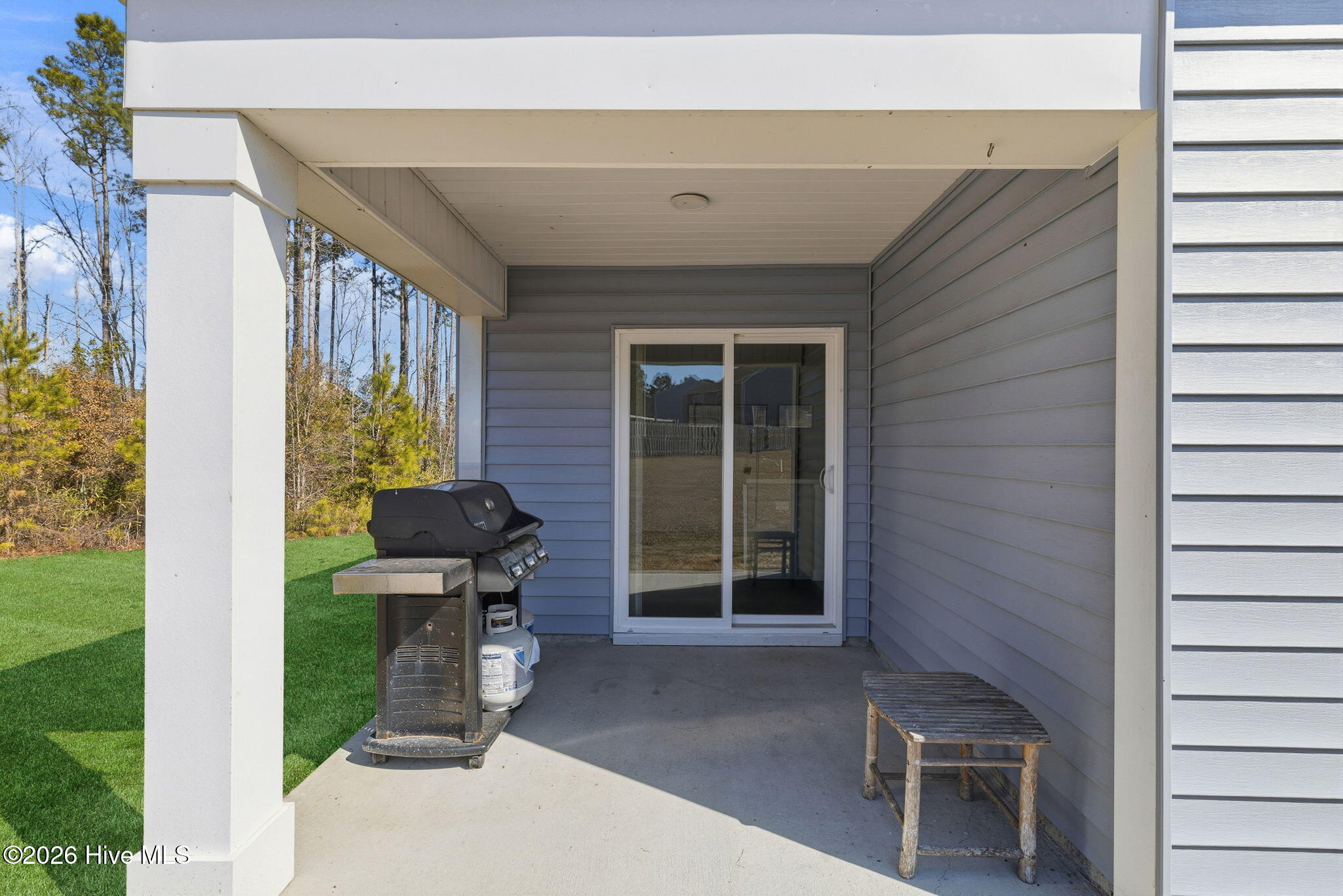 100553994 | Photo 34