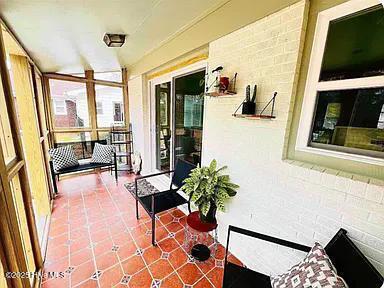 100541445 | Photo 29