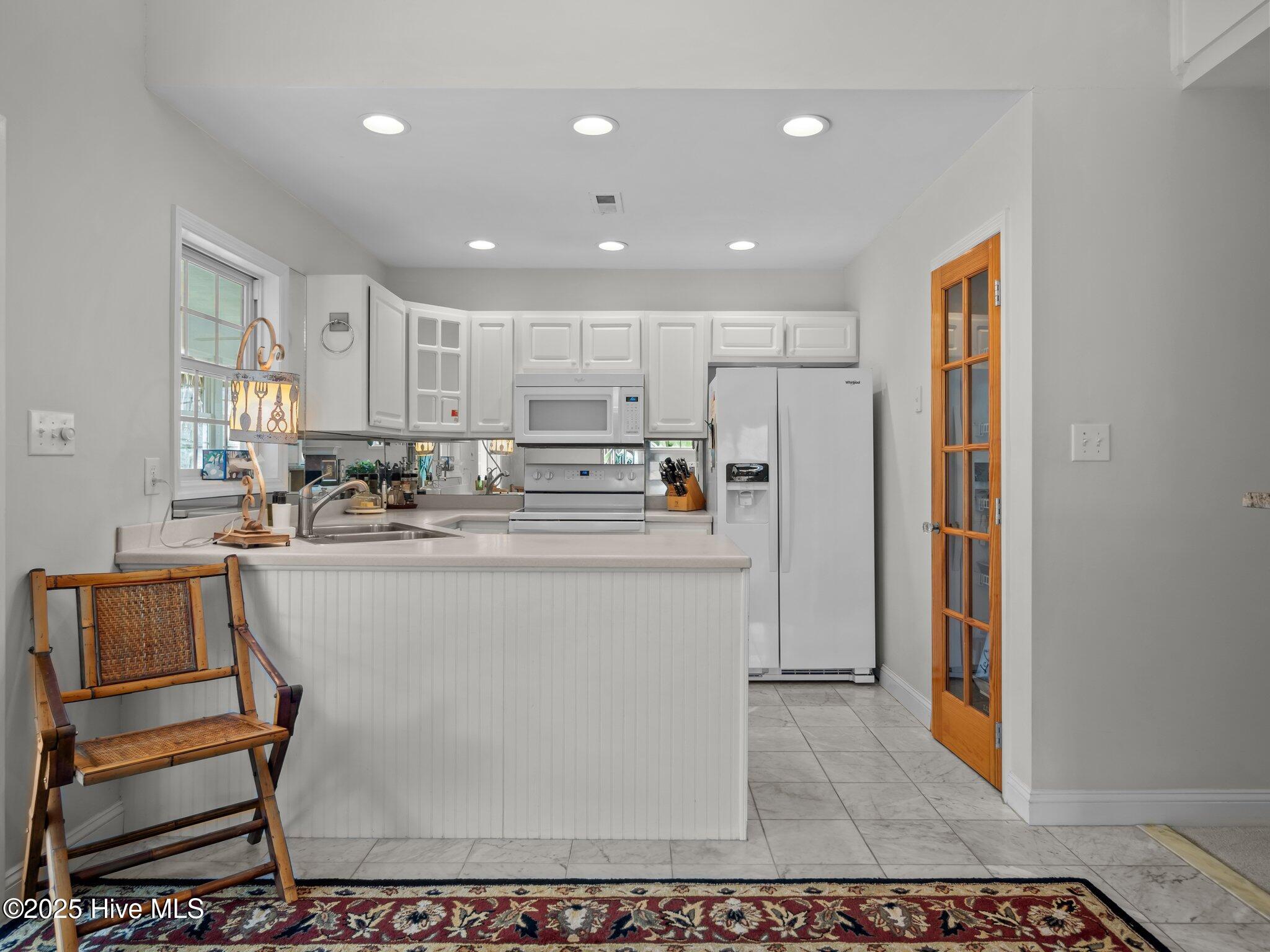 100513840 | Photo 11