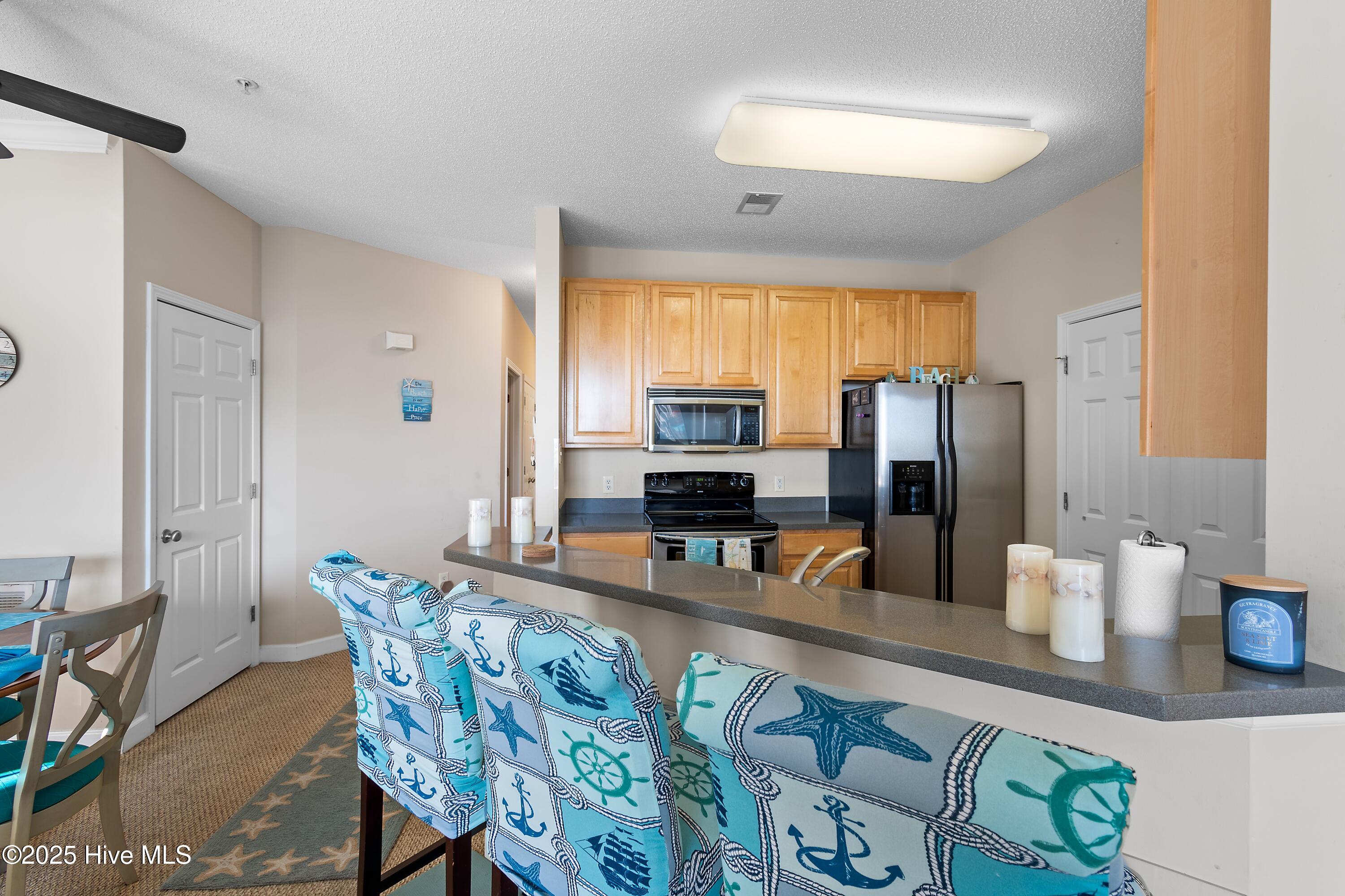 100536707 | Photo 12