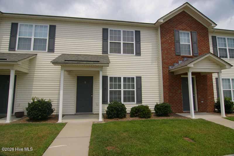 4230 Dudleys Grant, Winterville, North Carolina, 2 Bedroom Bedrooms, 4 Room Rooms,2 BathroomBathrooms,Townhouse,For sale,Dudleys Grant,100606684