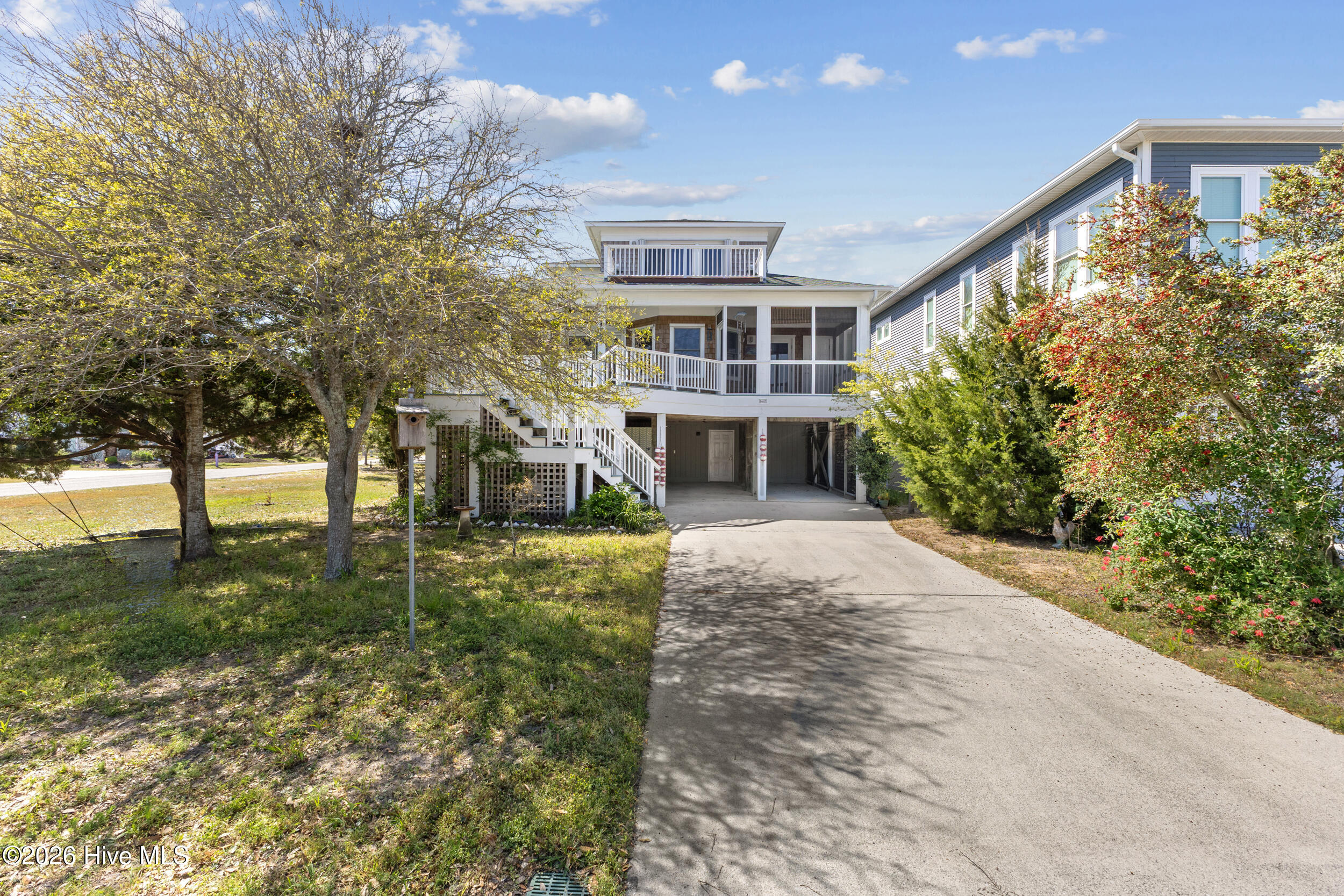 100535794 | Photo 80