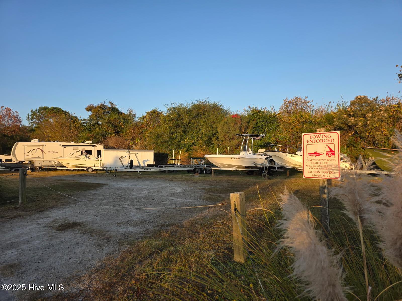 100542303 | Photo 41