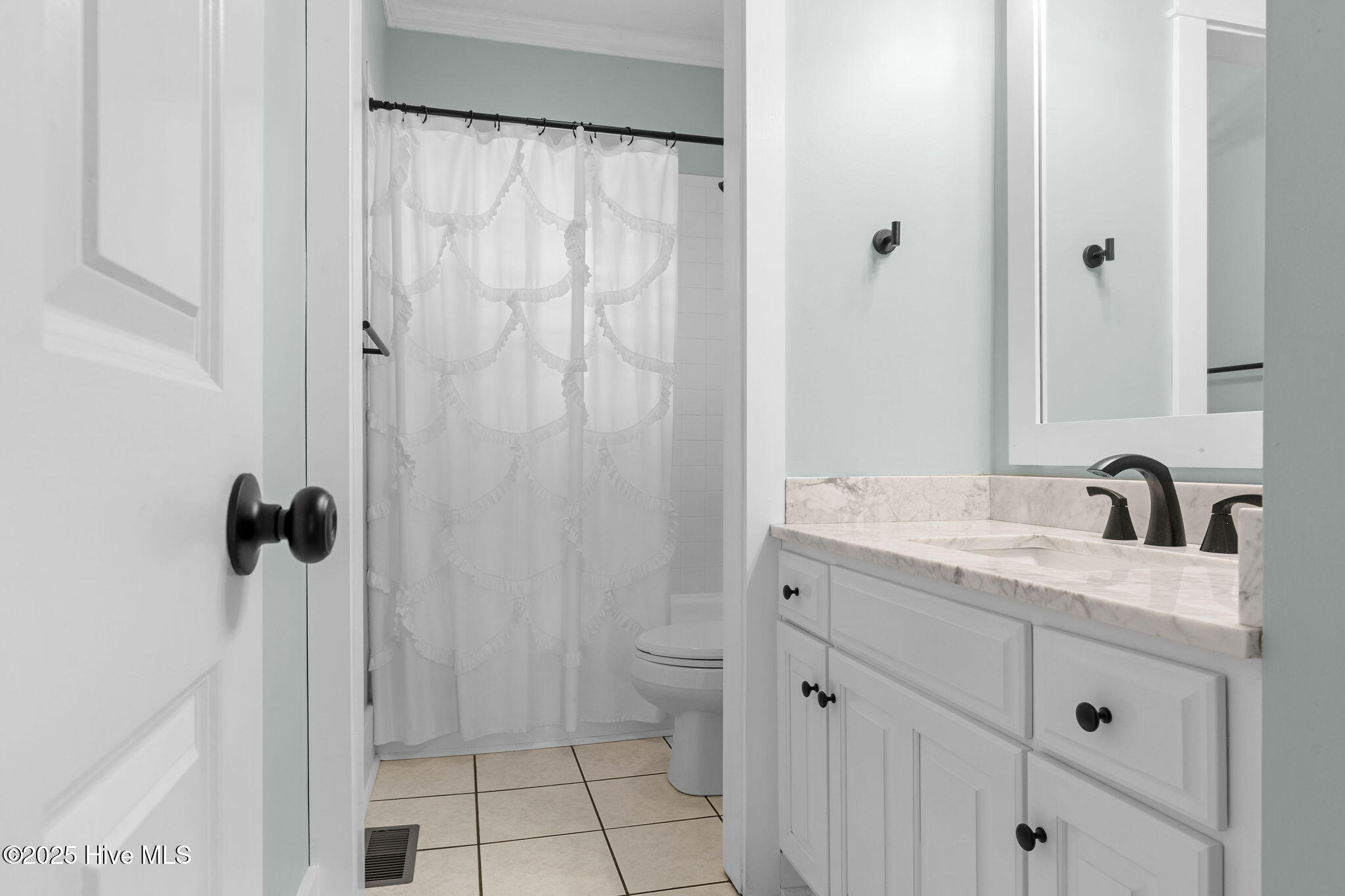 100526729 | Photo 20