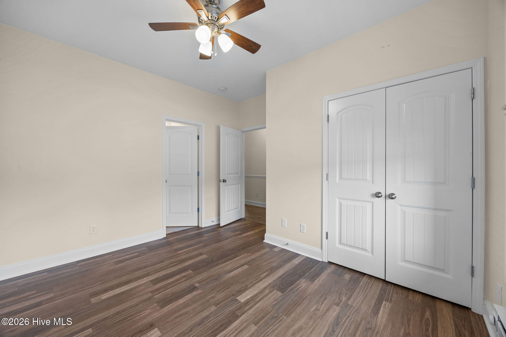 100556158 | Photo 39