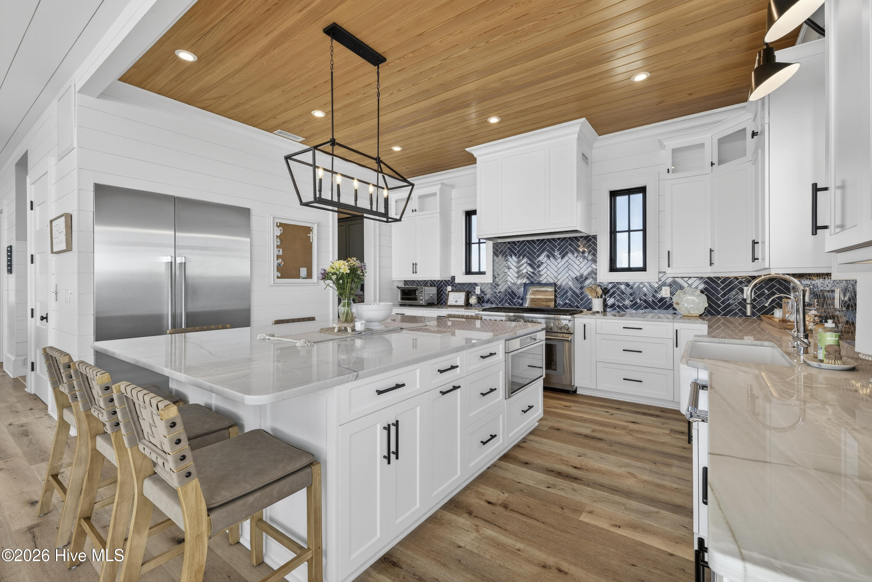 1423 N Shore Drive, Surf City, NC, 28445