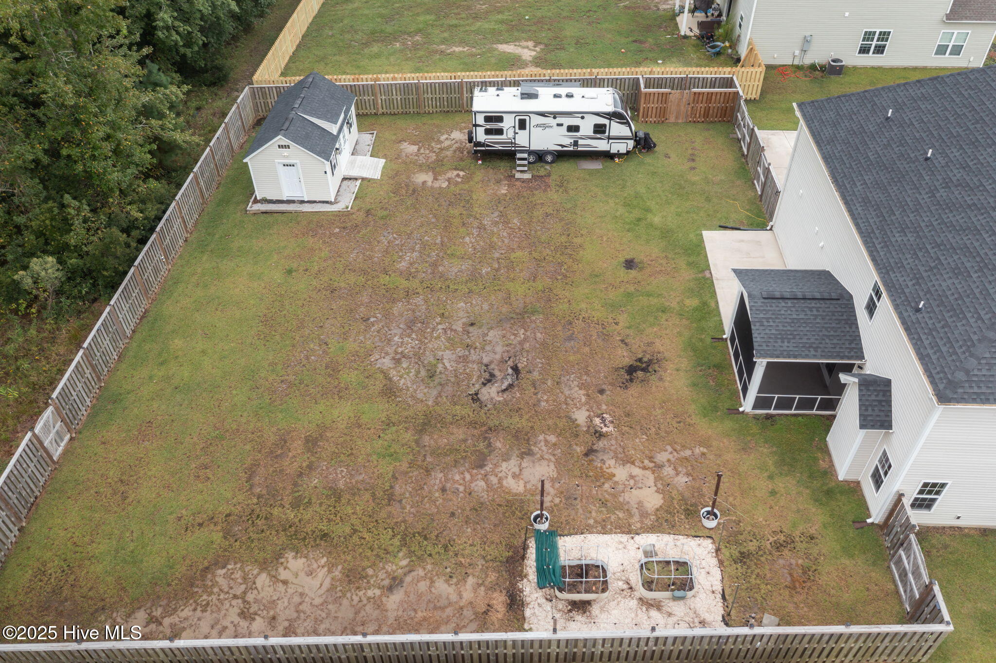 100536873 | Photo 47