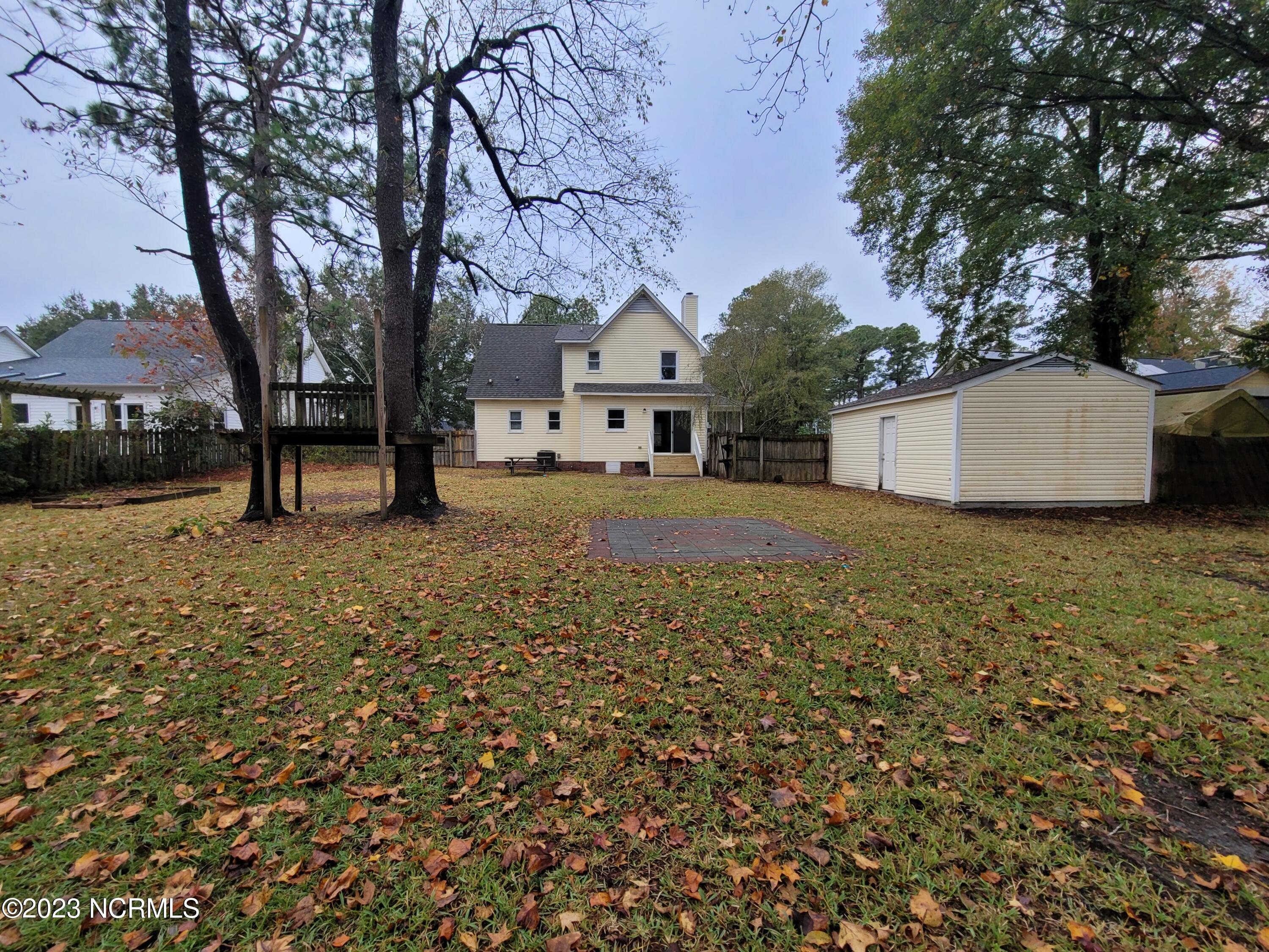 100552770 | Photo 32