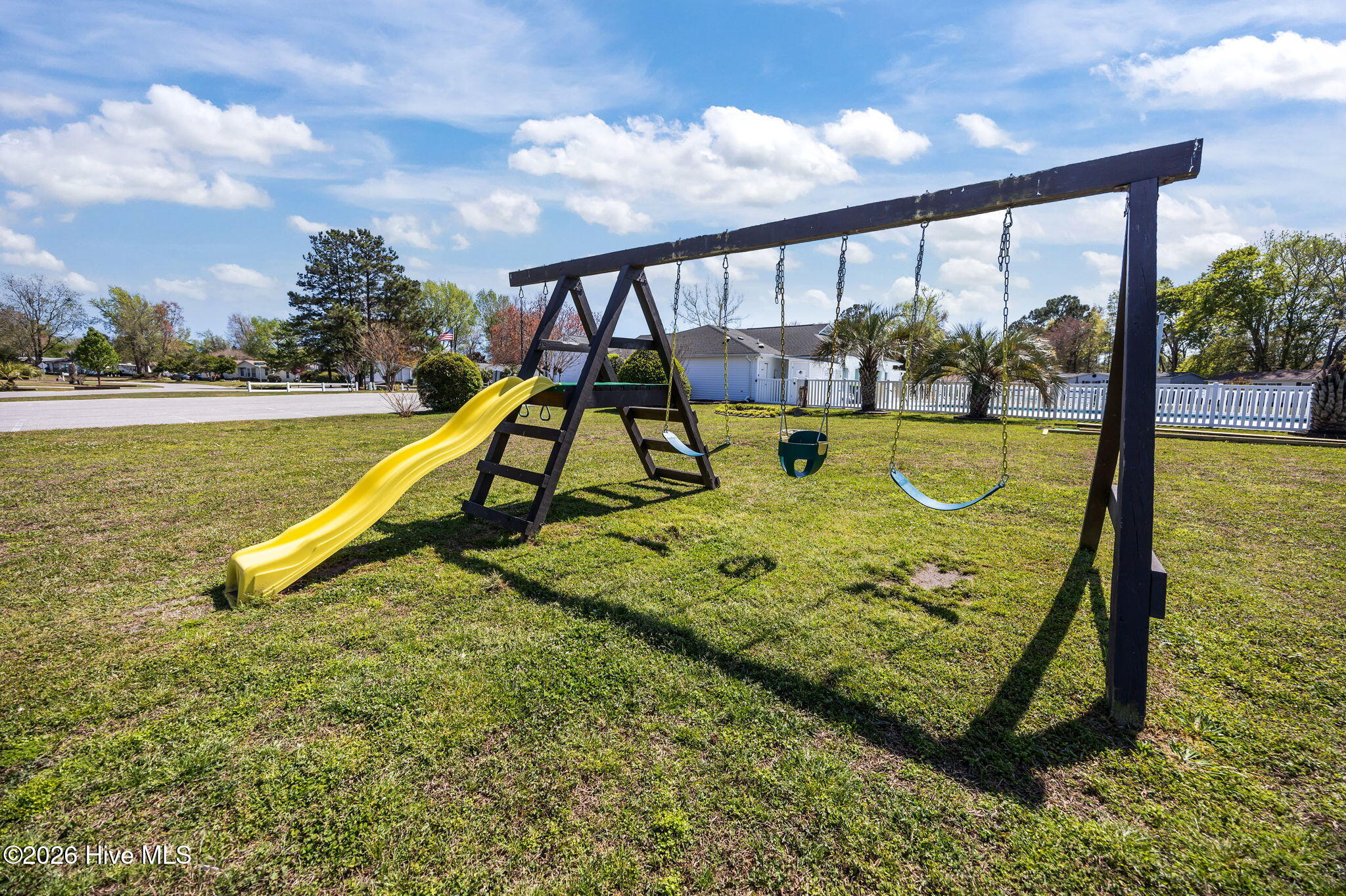 100564707 | Photo 58