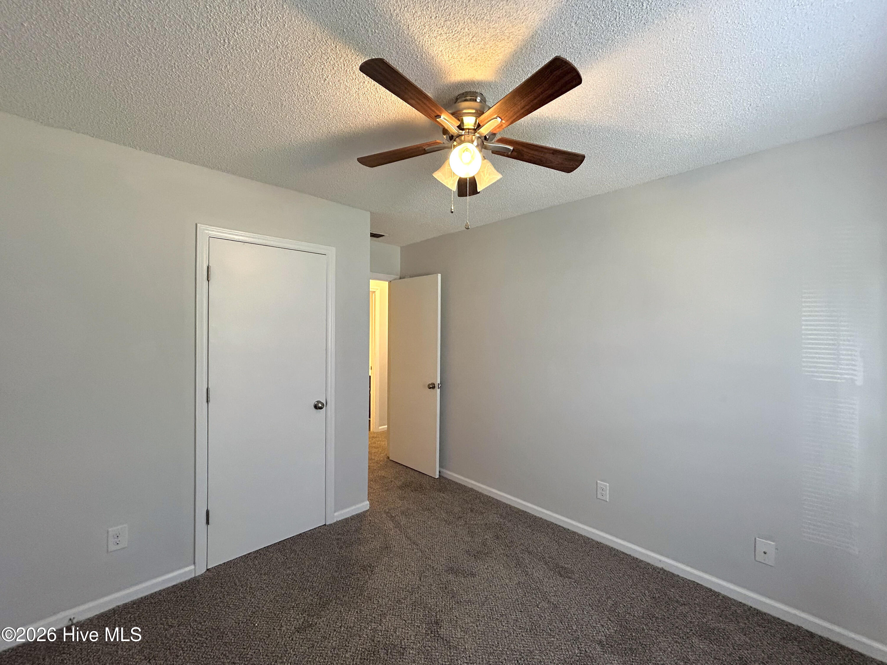 100563583 | Photo 27