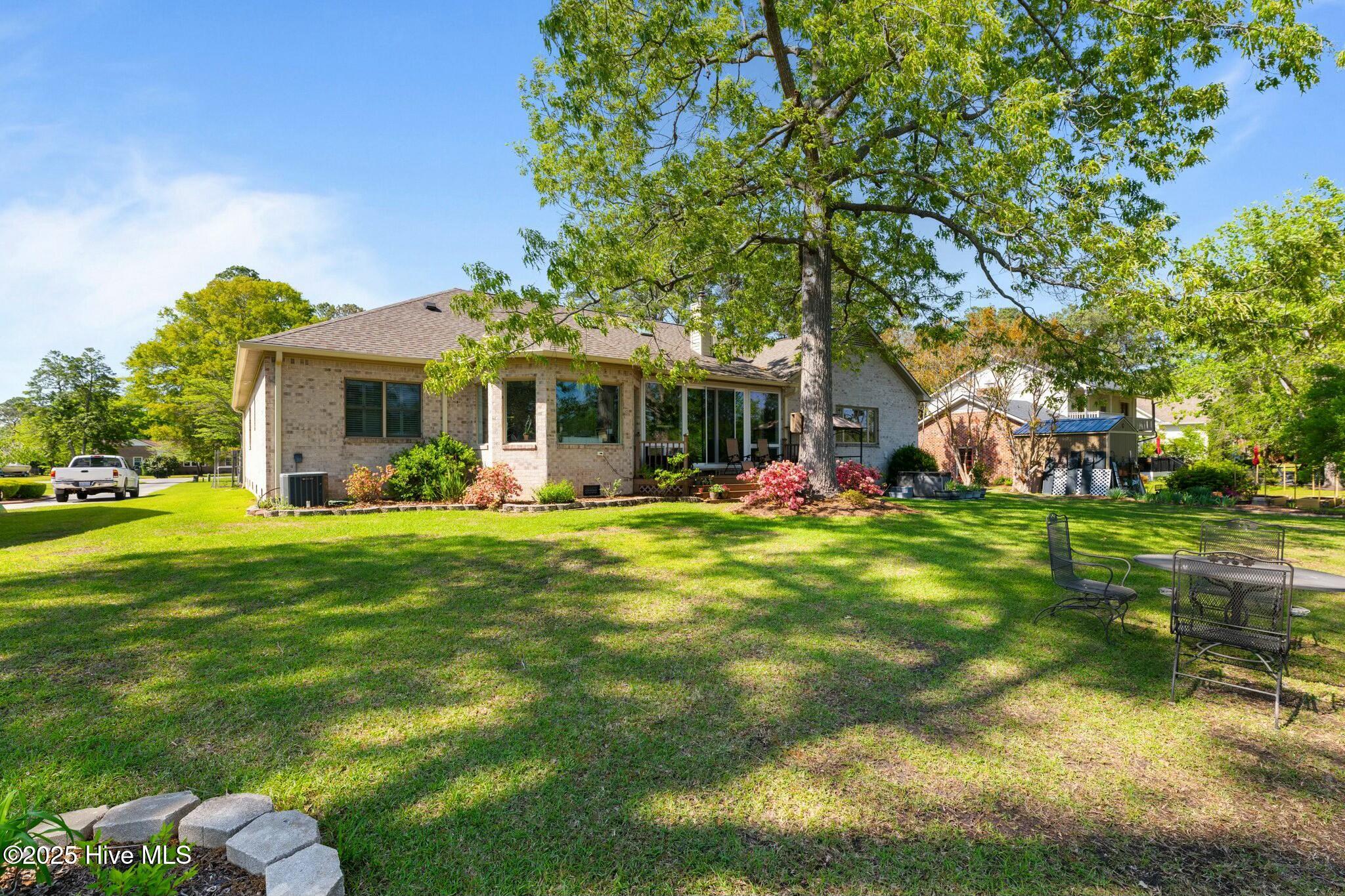 220 Shoreline Drive, New Bern, NC, 28562