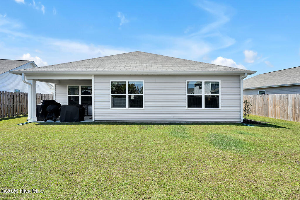 100569698 | Photo 30