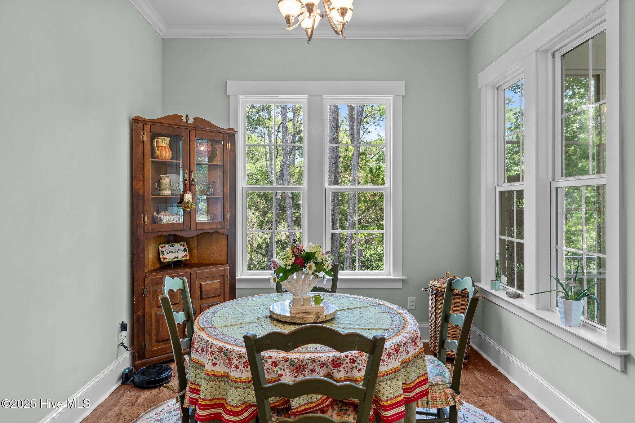 100513257 | Photo 22