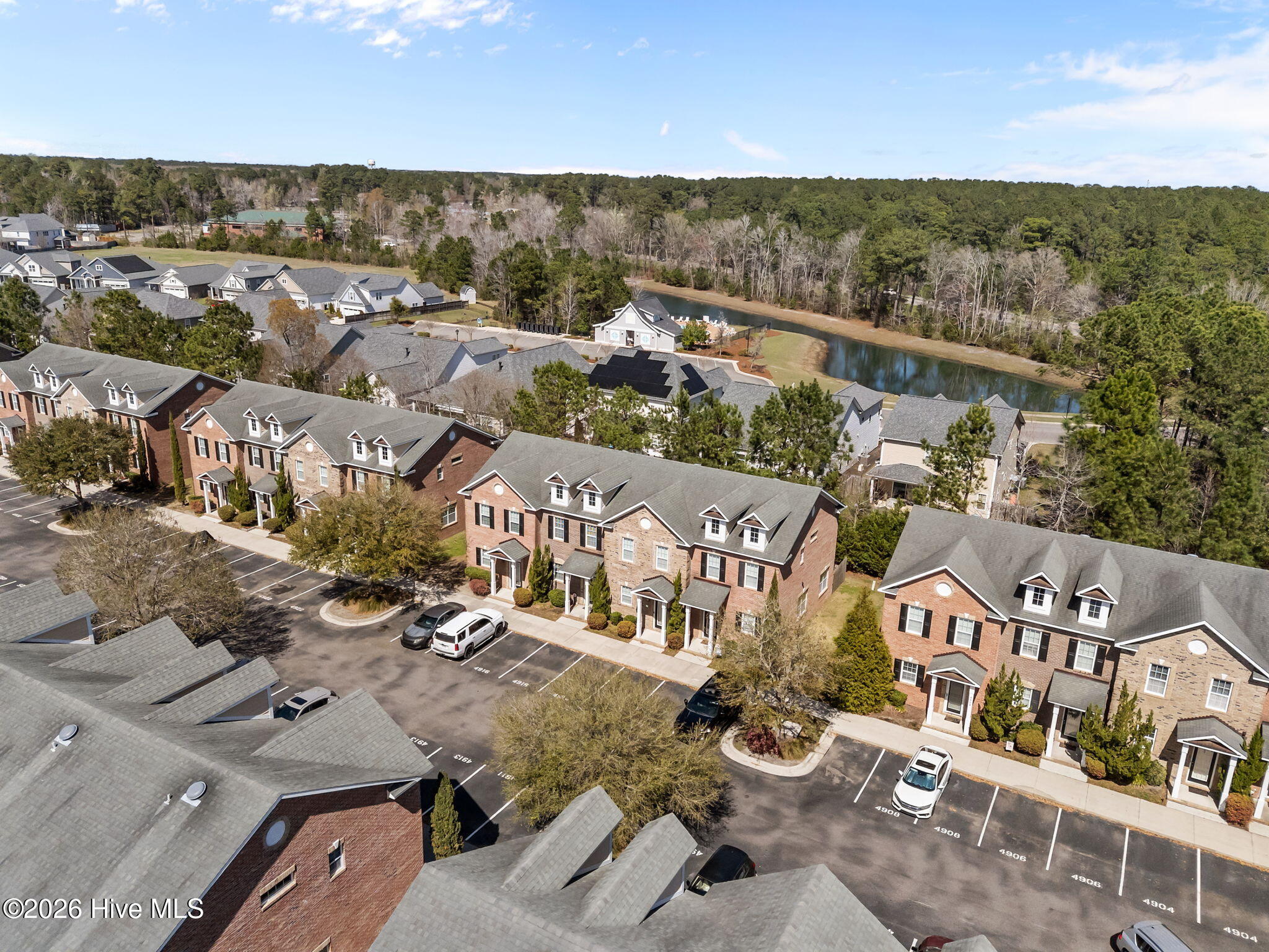 100560490 | Photo 26