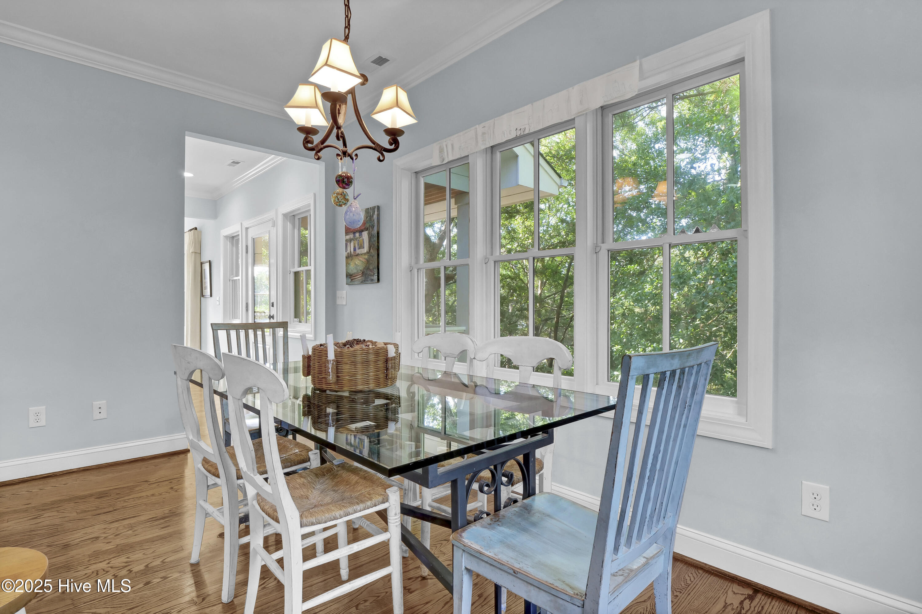 100528059 | Photo 16