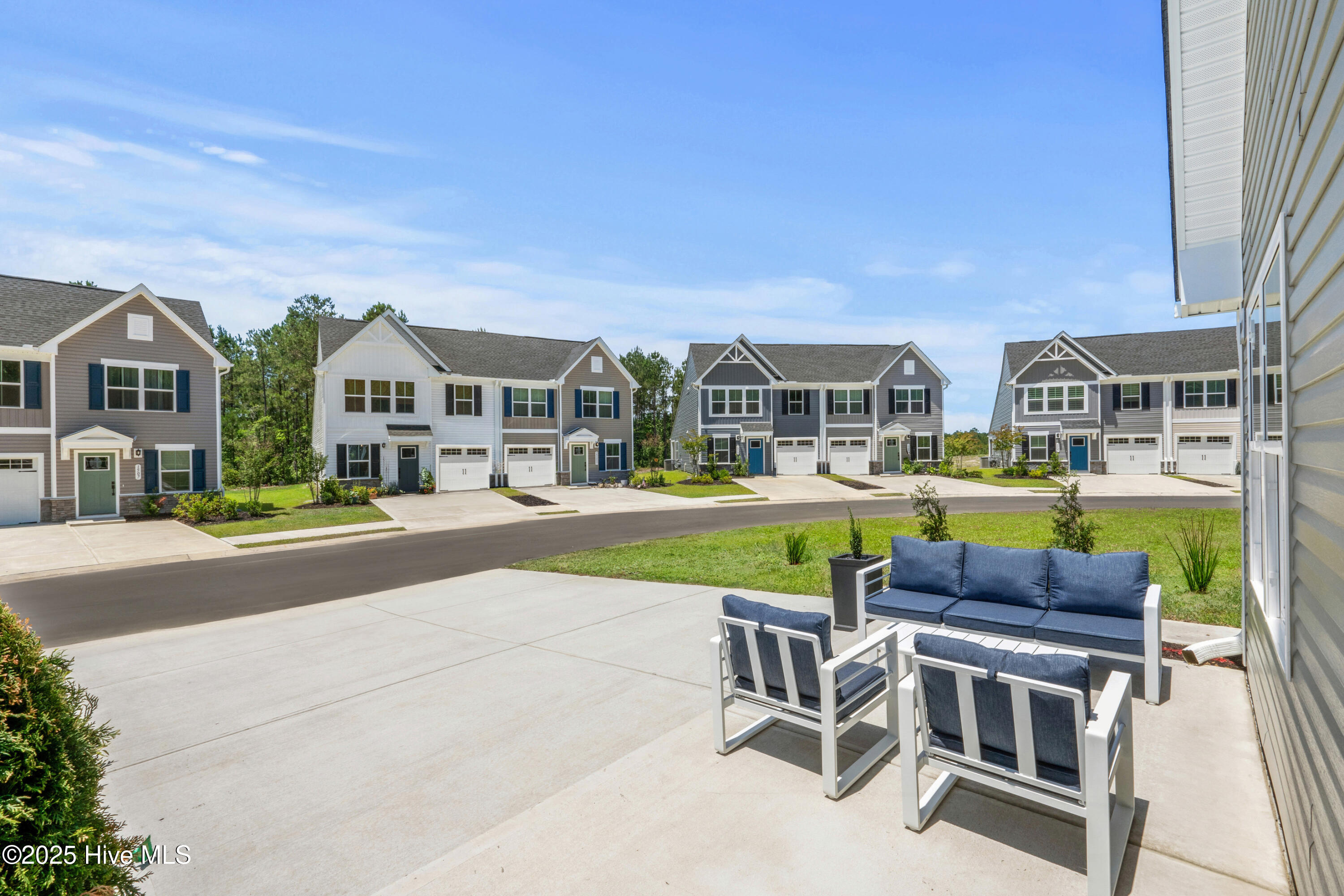 MPO 515 1508 Pine Log Trail Exterior 6