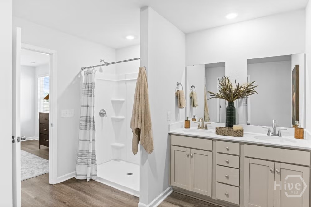 241 Green Meadow Drive, Savannah, GA, 31419