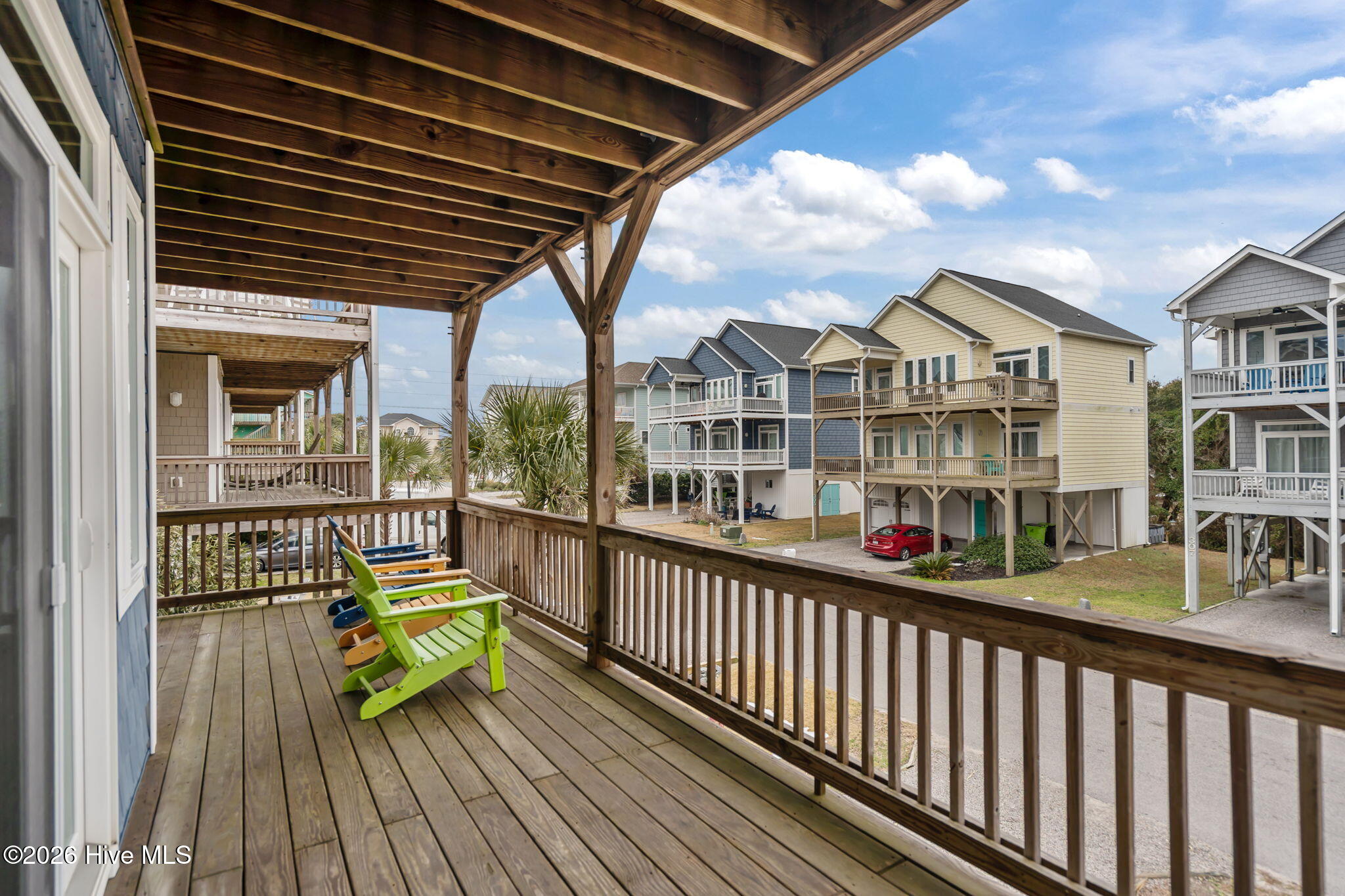 100553388 | Photo 49