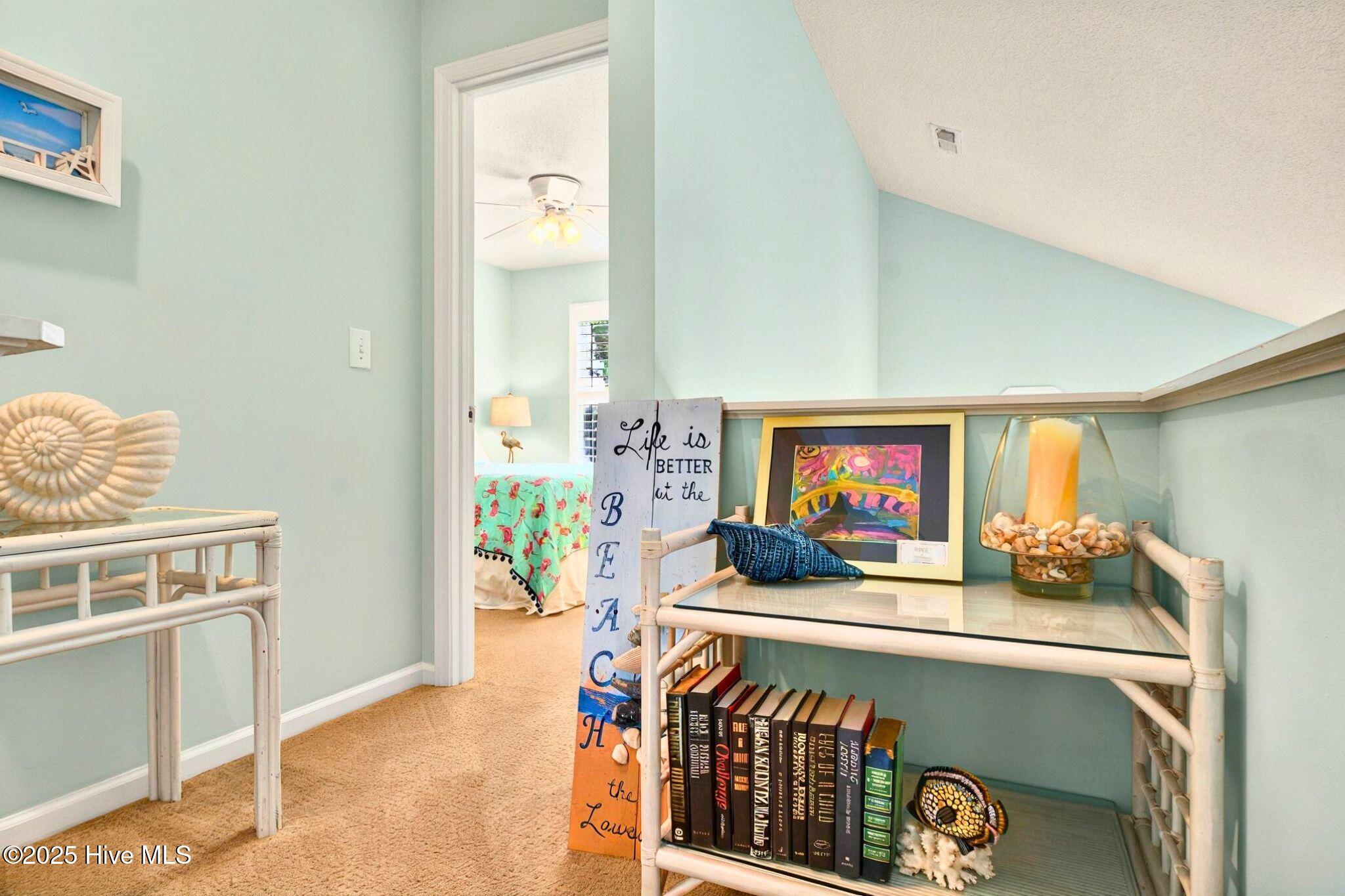 100508877 | Photo 28