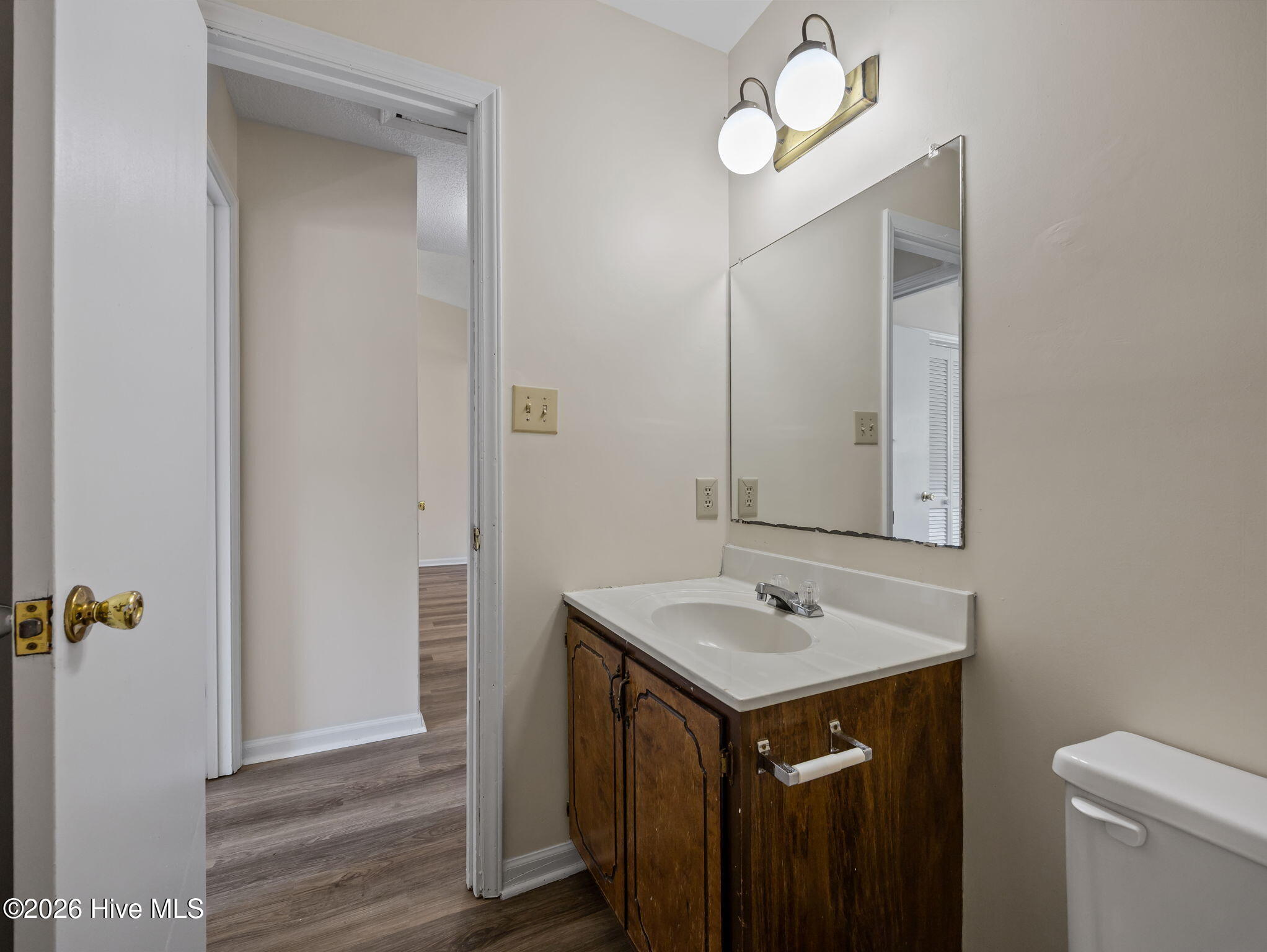 100563578 | Photo 22