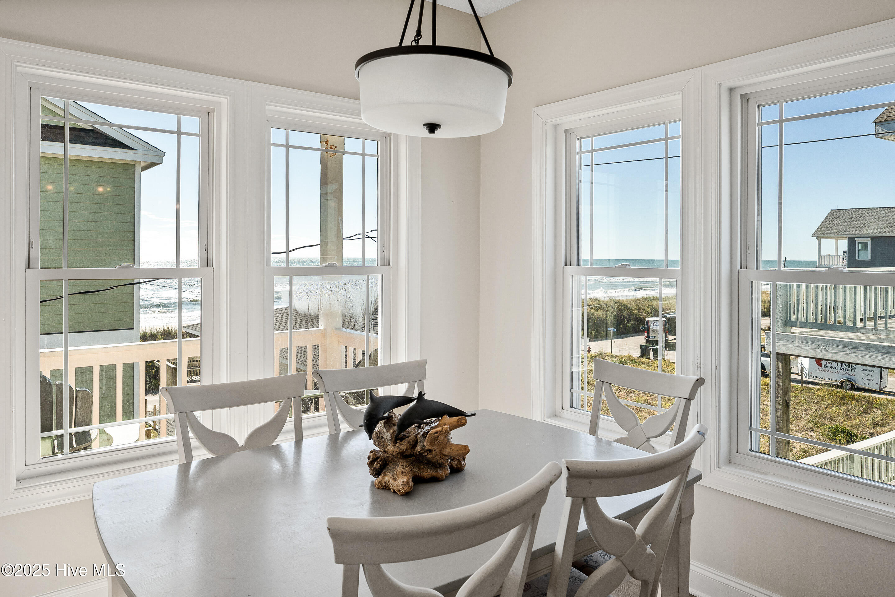 100539314 | Photo 22