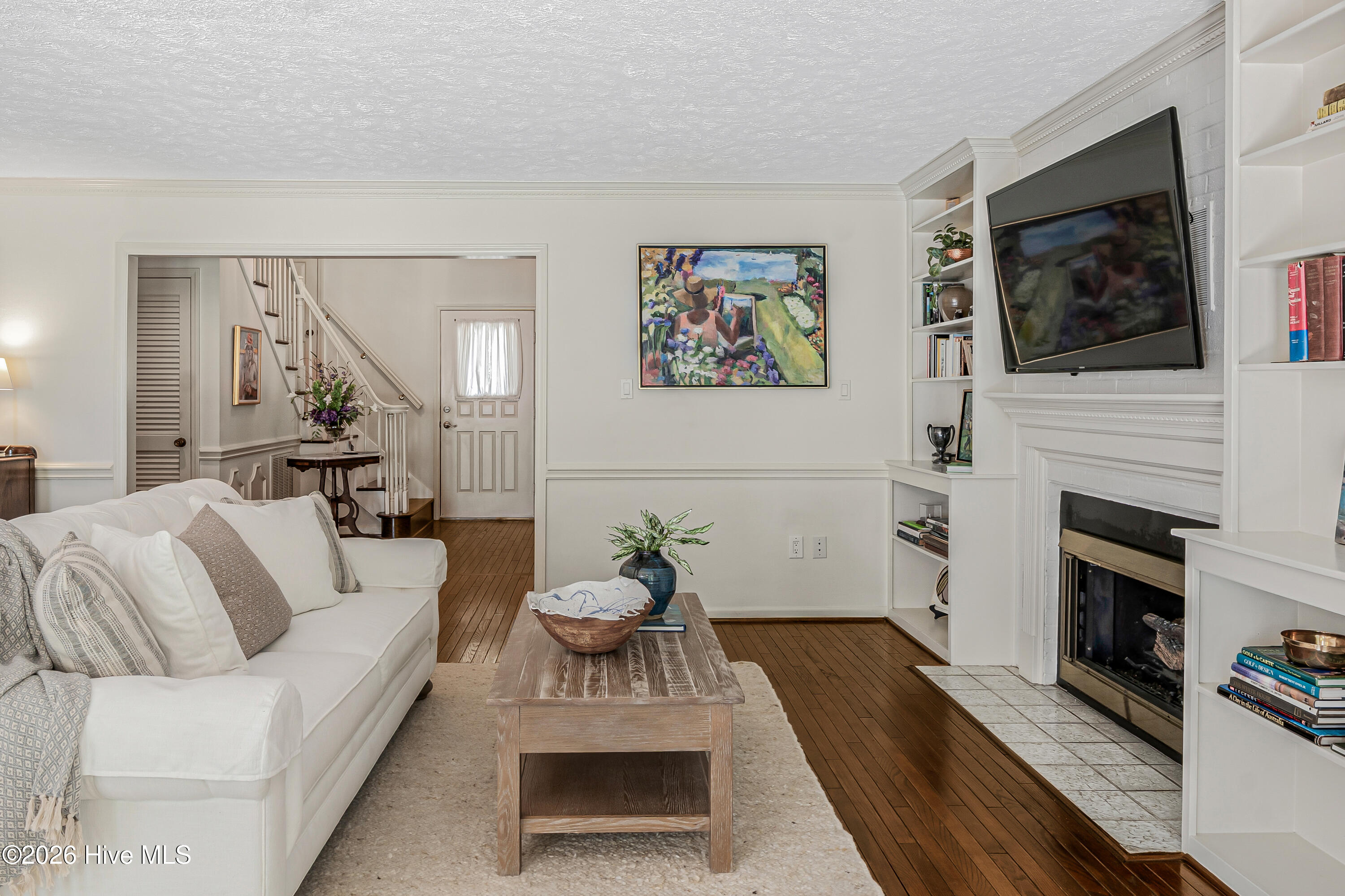 Entrance/Living Room