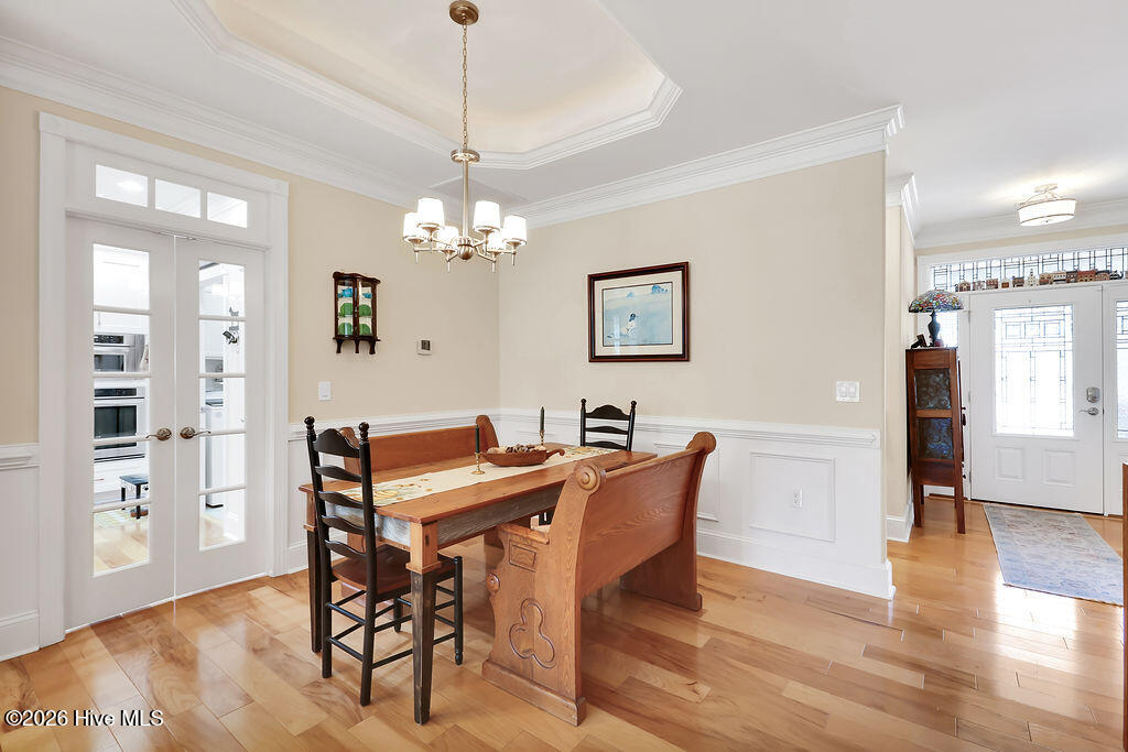 100550875 | Photo 12