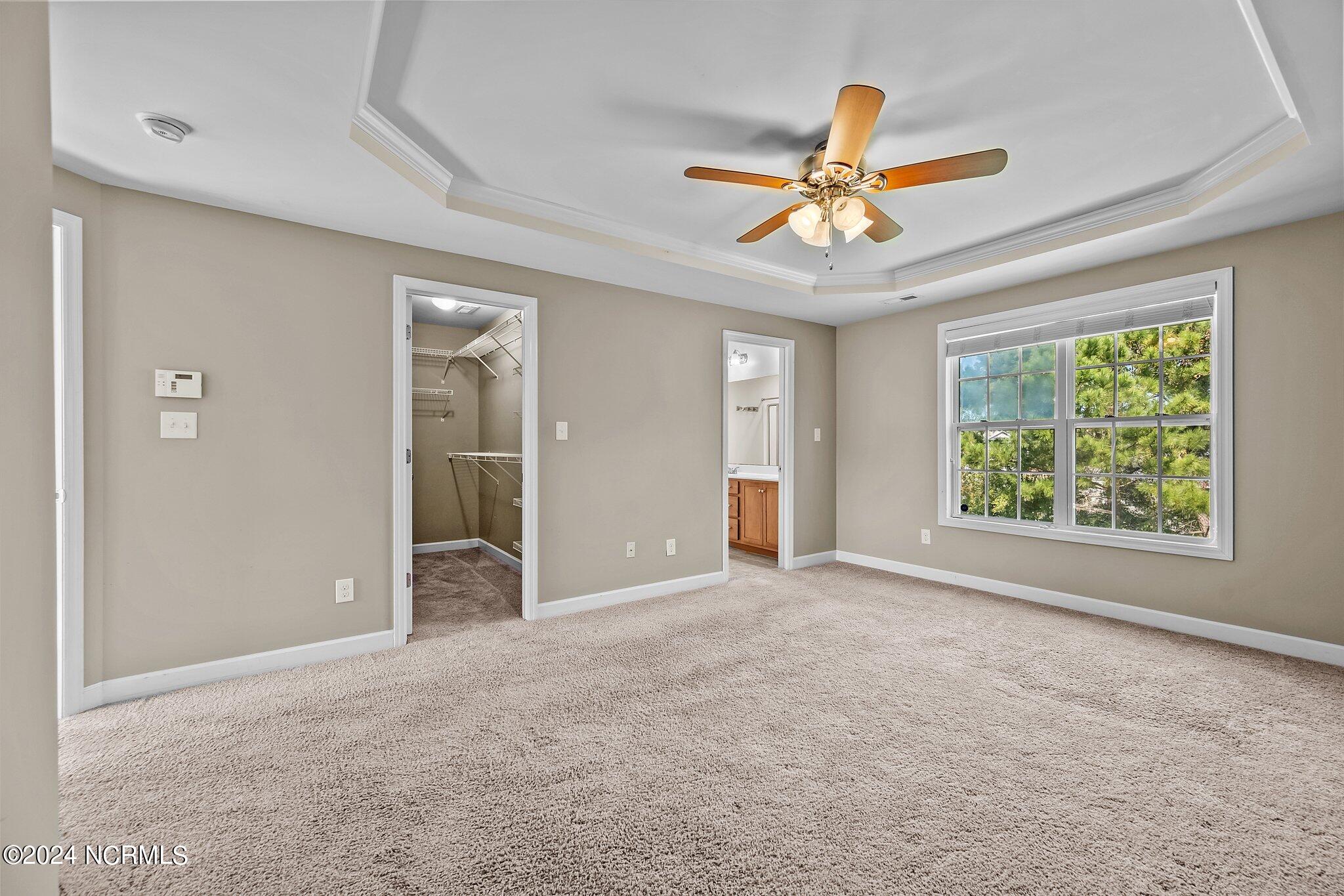 100544089 | Photo 14