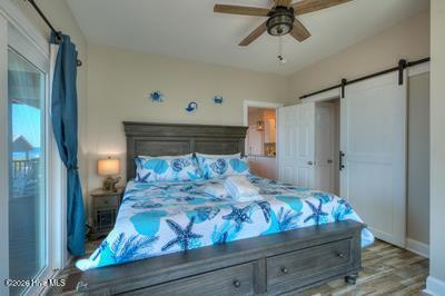 100547319 | Photo 23