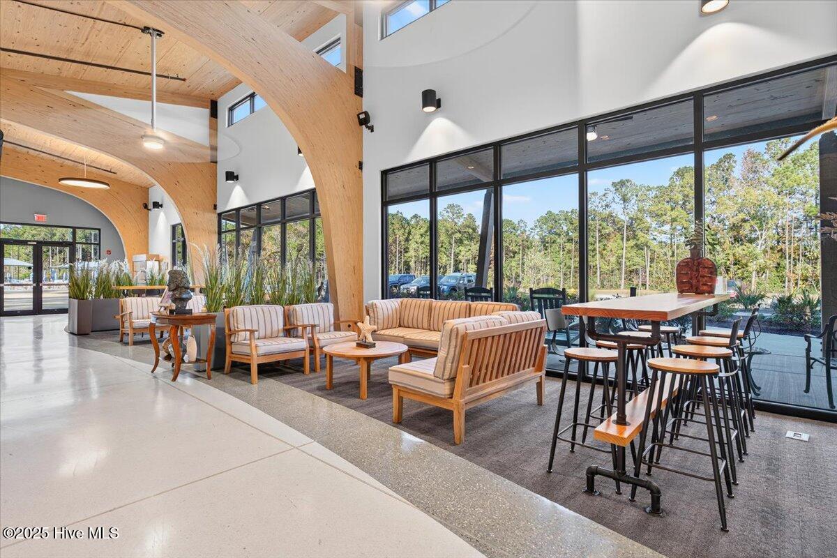 100539868 | Photo 62