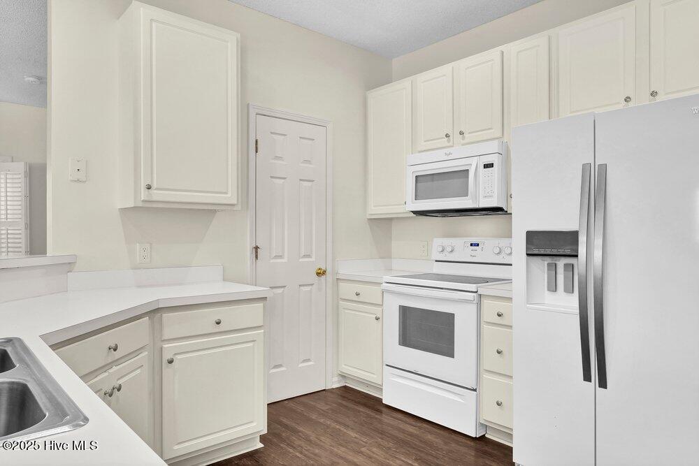 100547171 | Photo 12