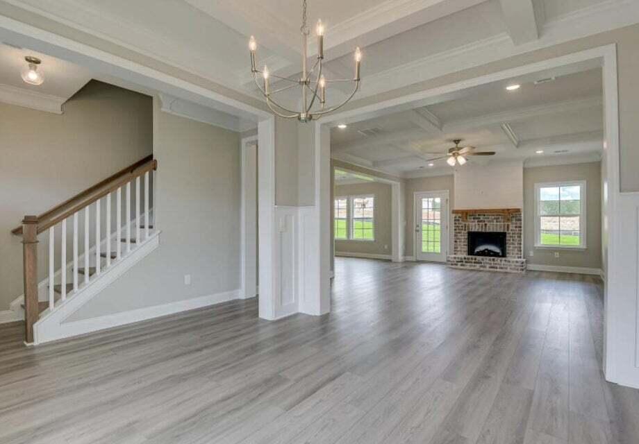 20221006204613017337000000-o