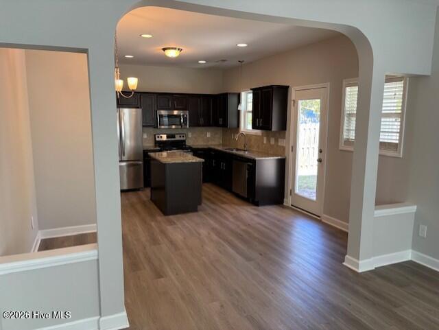 100565640 | Photo 10