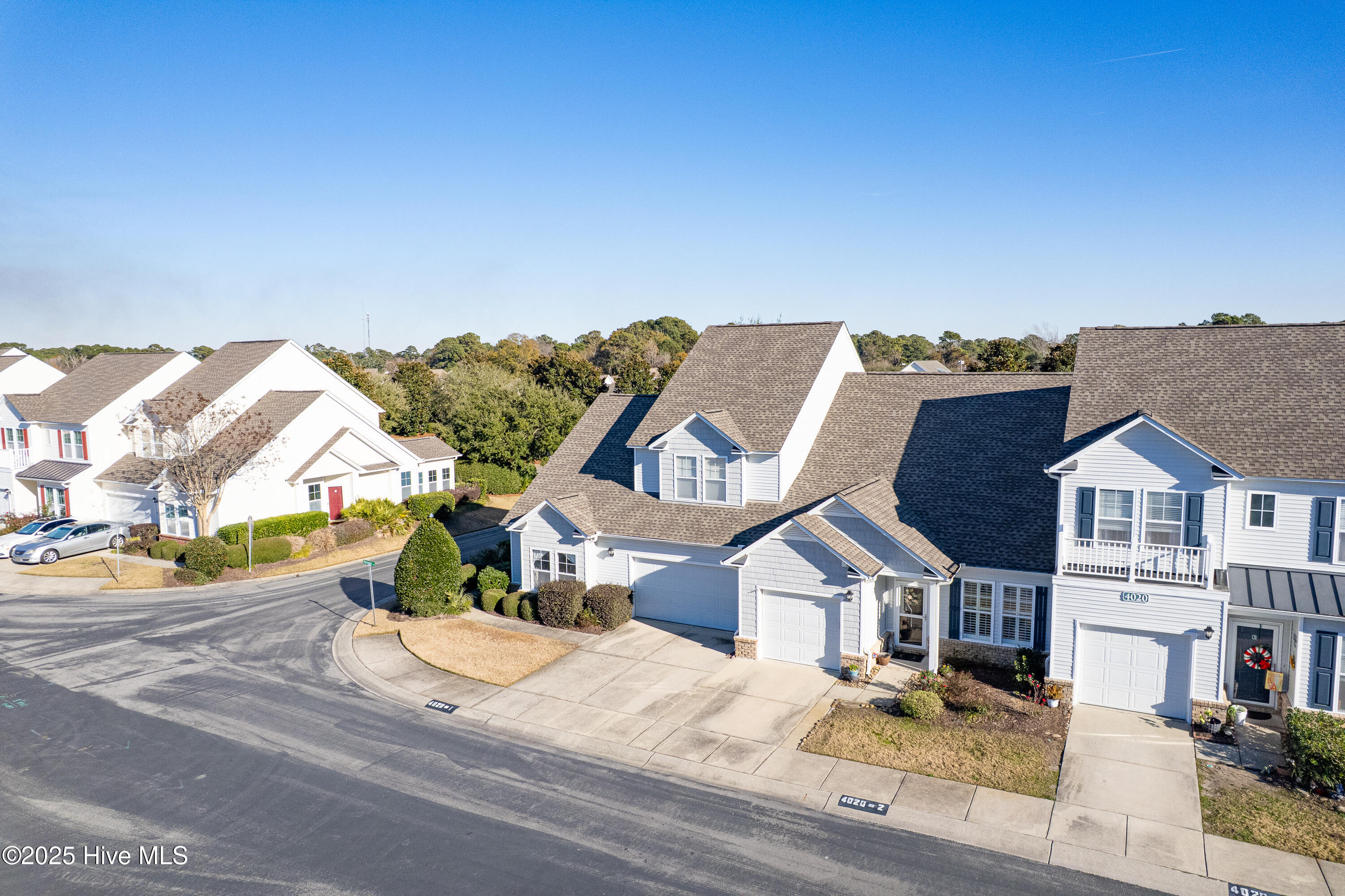 100546099 | Photo 36