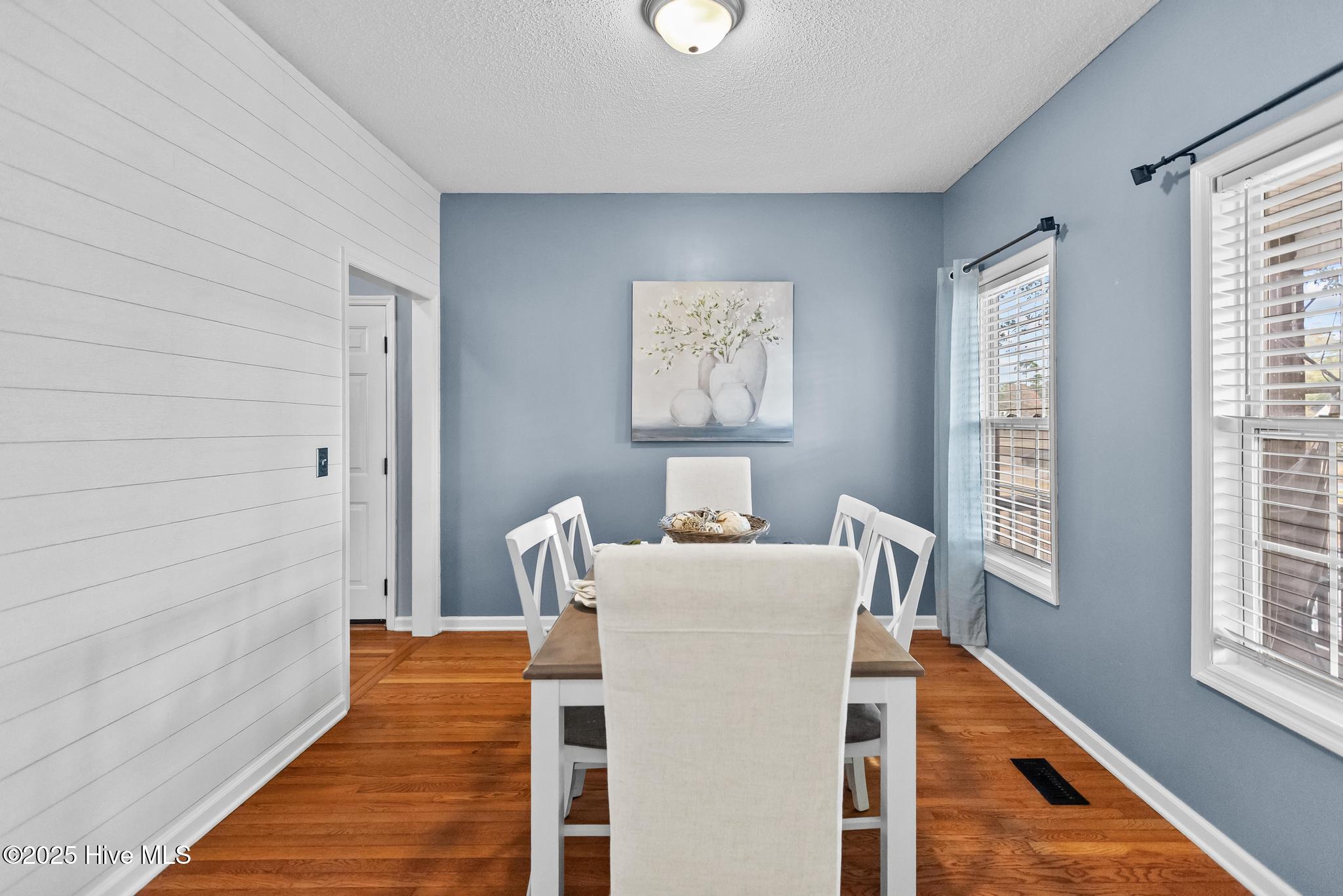 100546183 | Photo 10